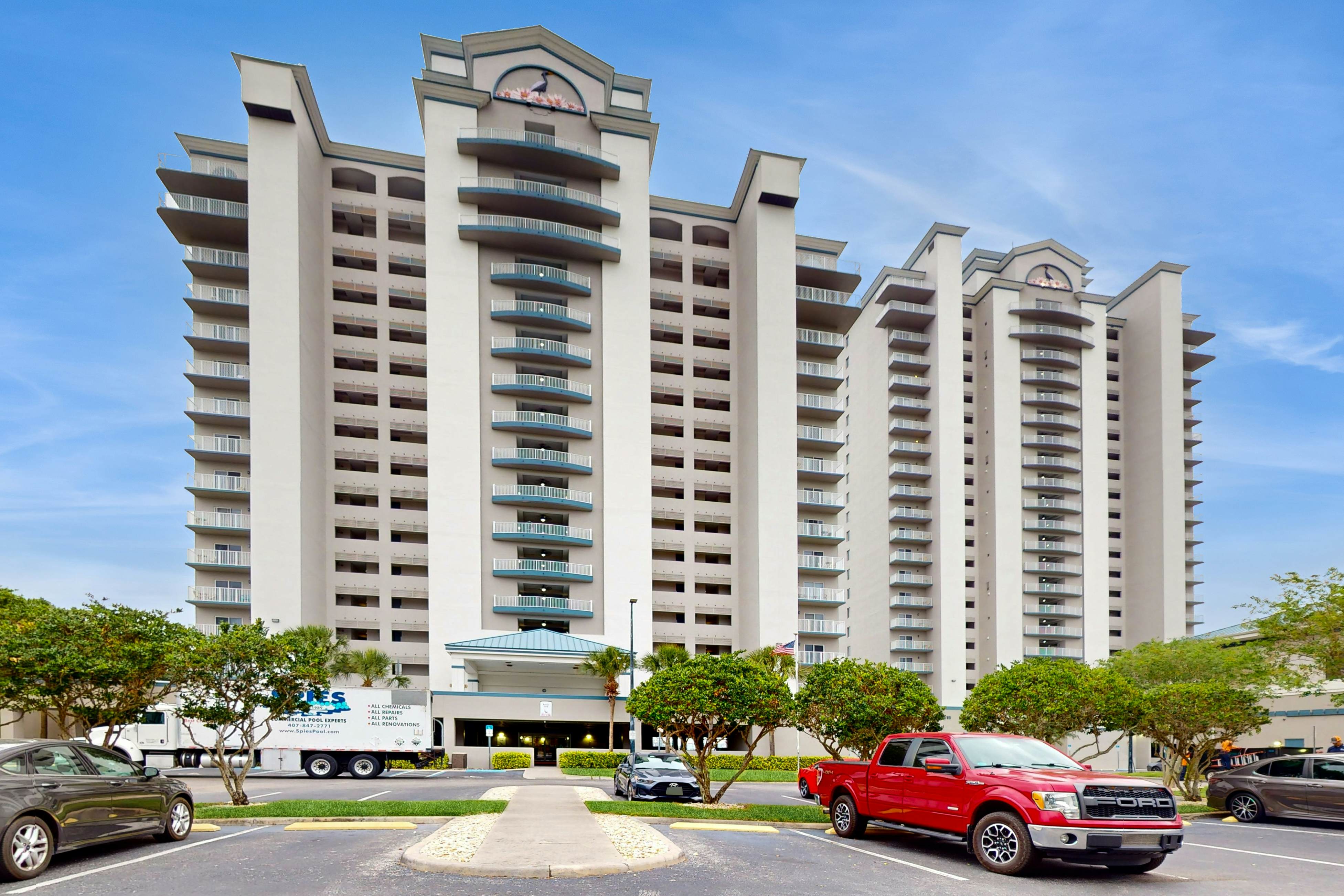 BLU119-13427-2-0303-2 - Lake Bryan Sunrise