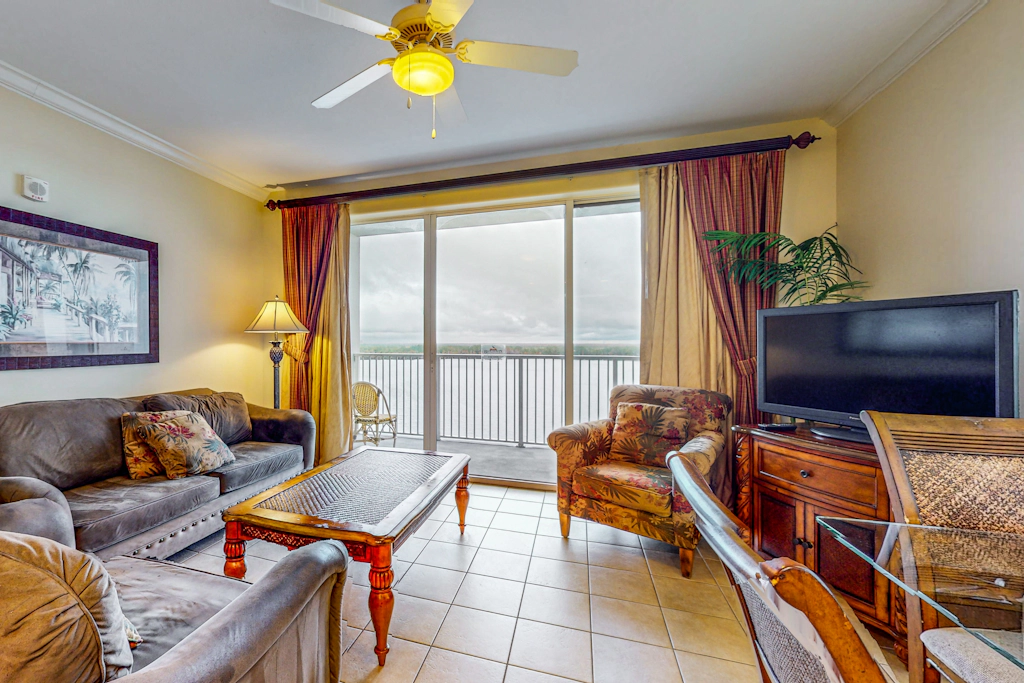 BLU112-13415-1-0910-2 - Blue Heron Beach Resort 1-0910