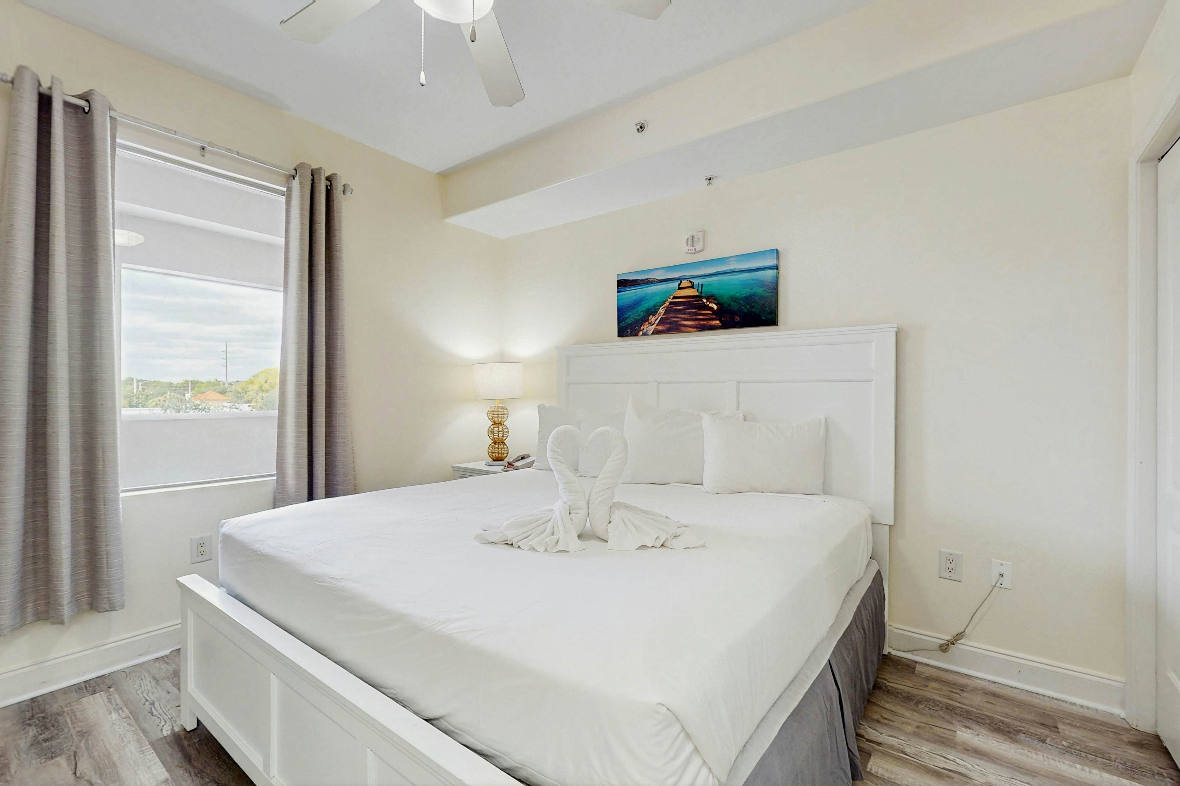 BLU102-13415-1-0208-1 - Blue Heron Beach Resort 1-0208