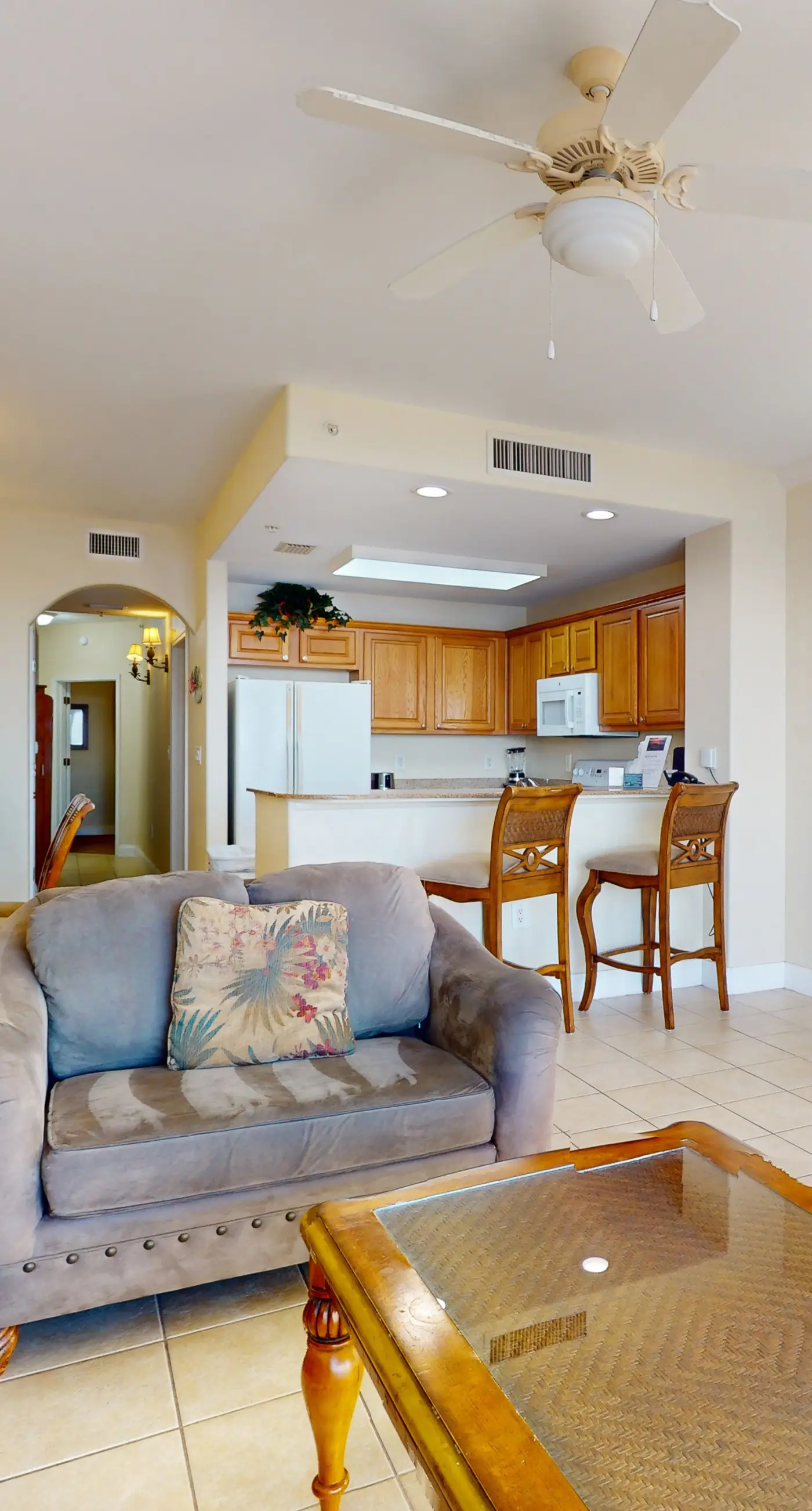 BLU109-13415-1-0602-1 - Blue Heron Beach Resort 1-0602