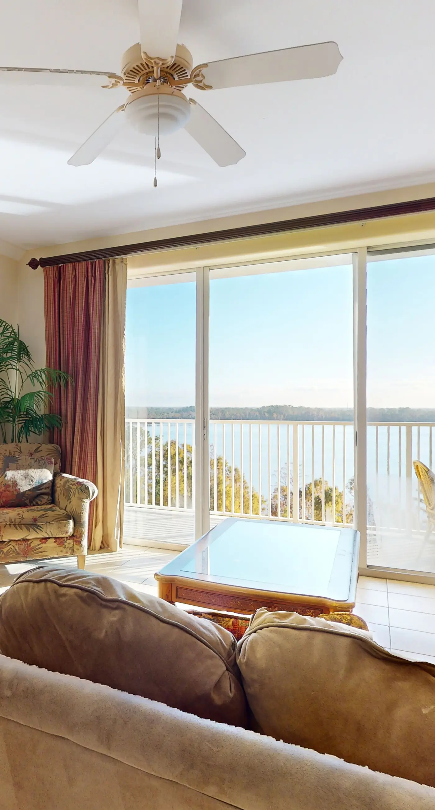 BLU109-13415-1-0602-1 - Blue Heron Beach Resort 1-0602