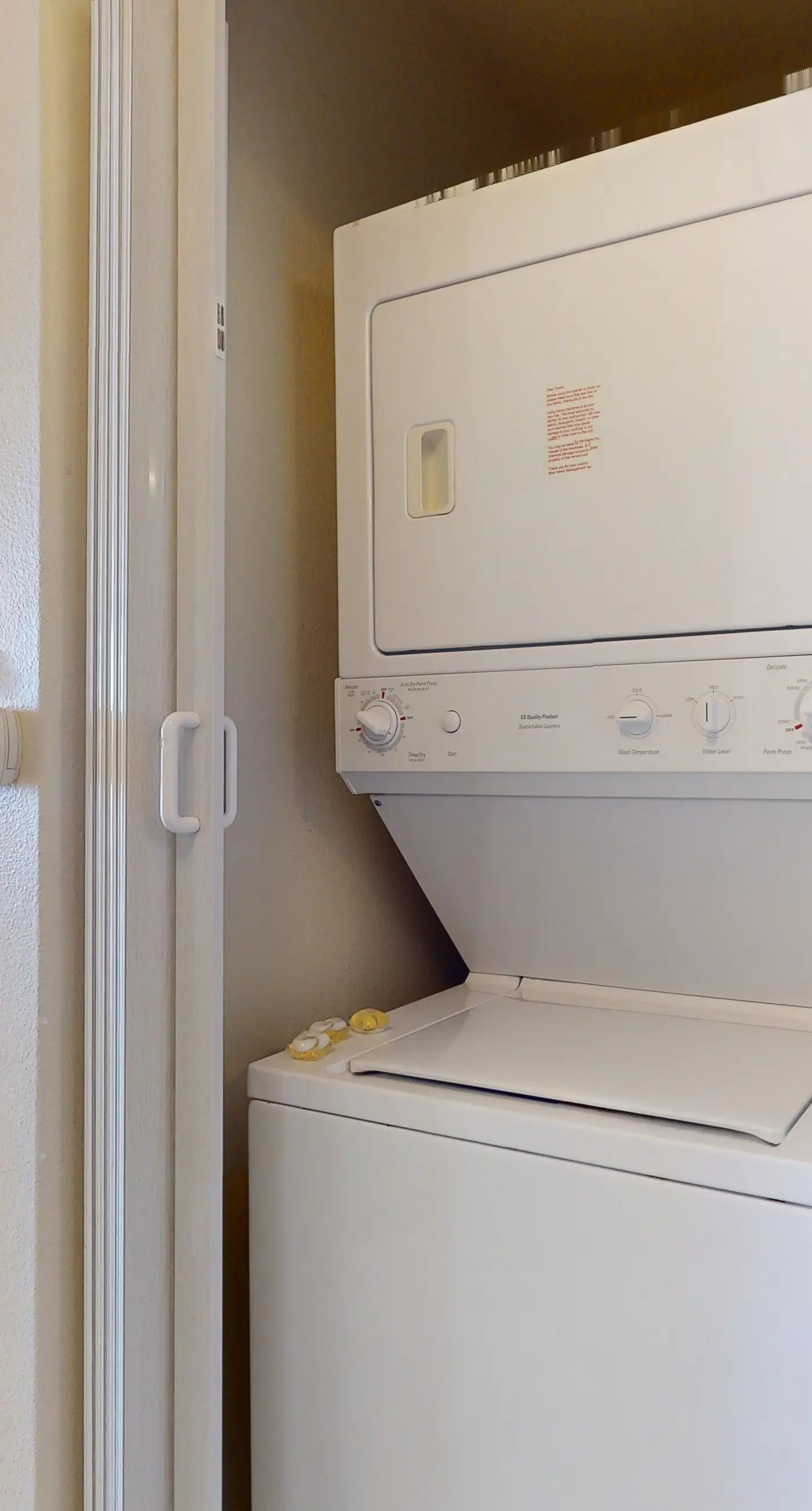 BLU109-13415-1-0602-1 - Blue Heron Beach Resort 1-0602