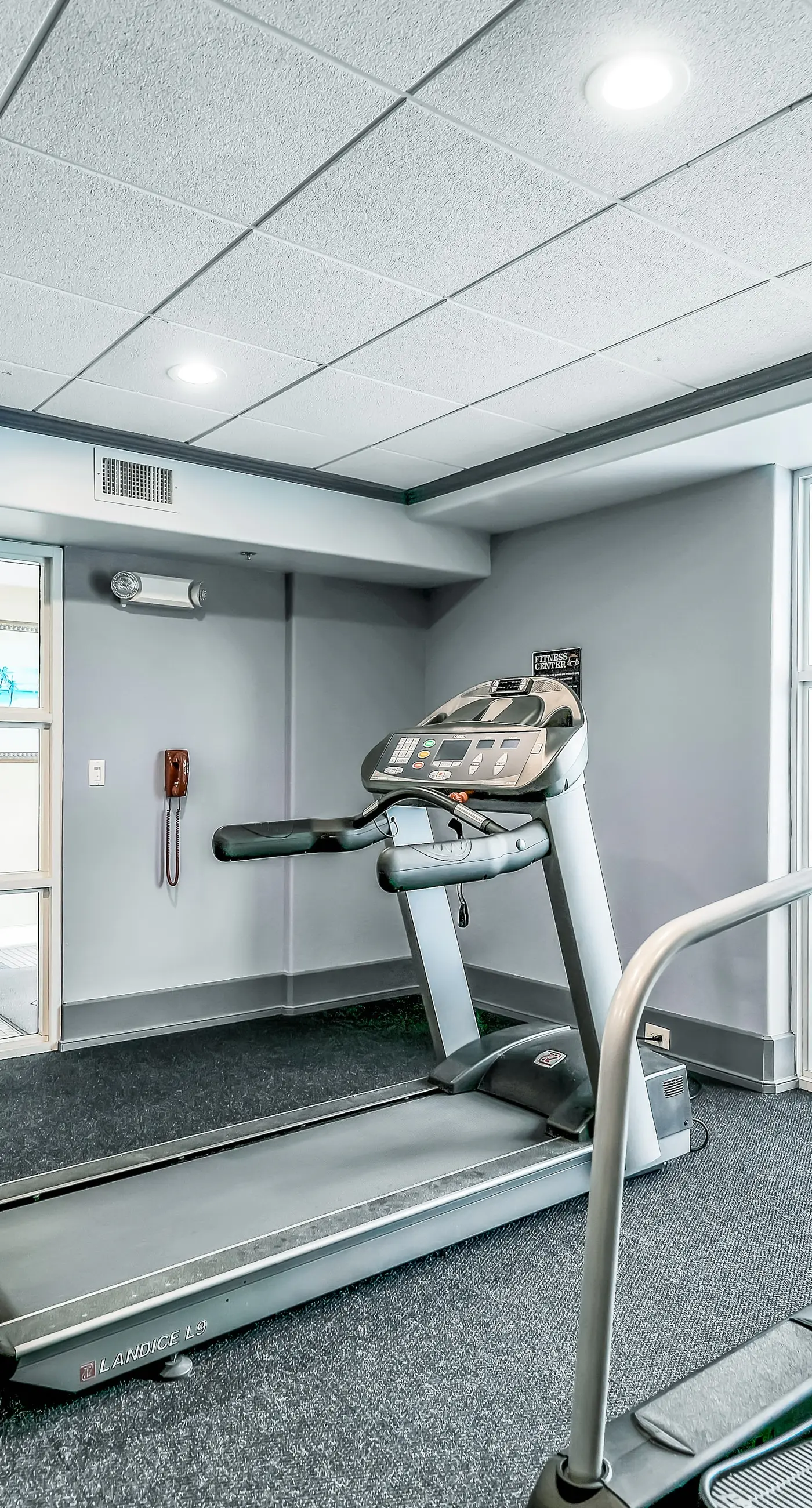 BLU109-13415-1-0602-1 - Blue Heron Beach Resort 1-0602