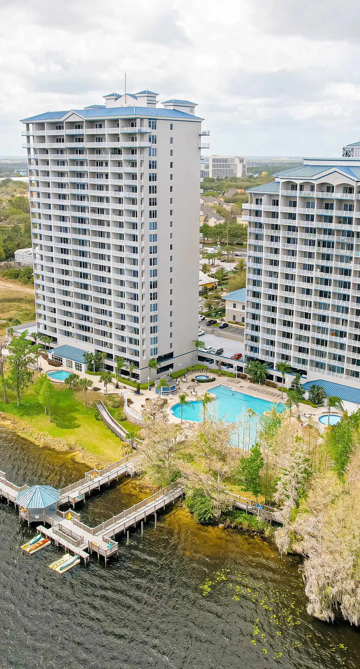 BLU109-13415-1-0602-1 - Blue Heron Beach Resort 1-0602