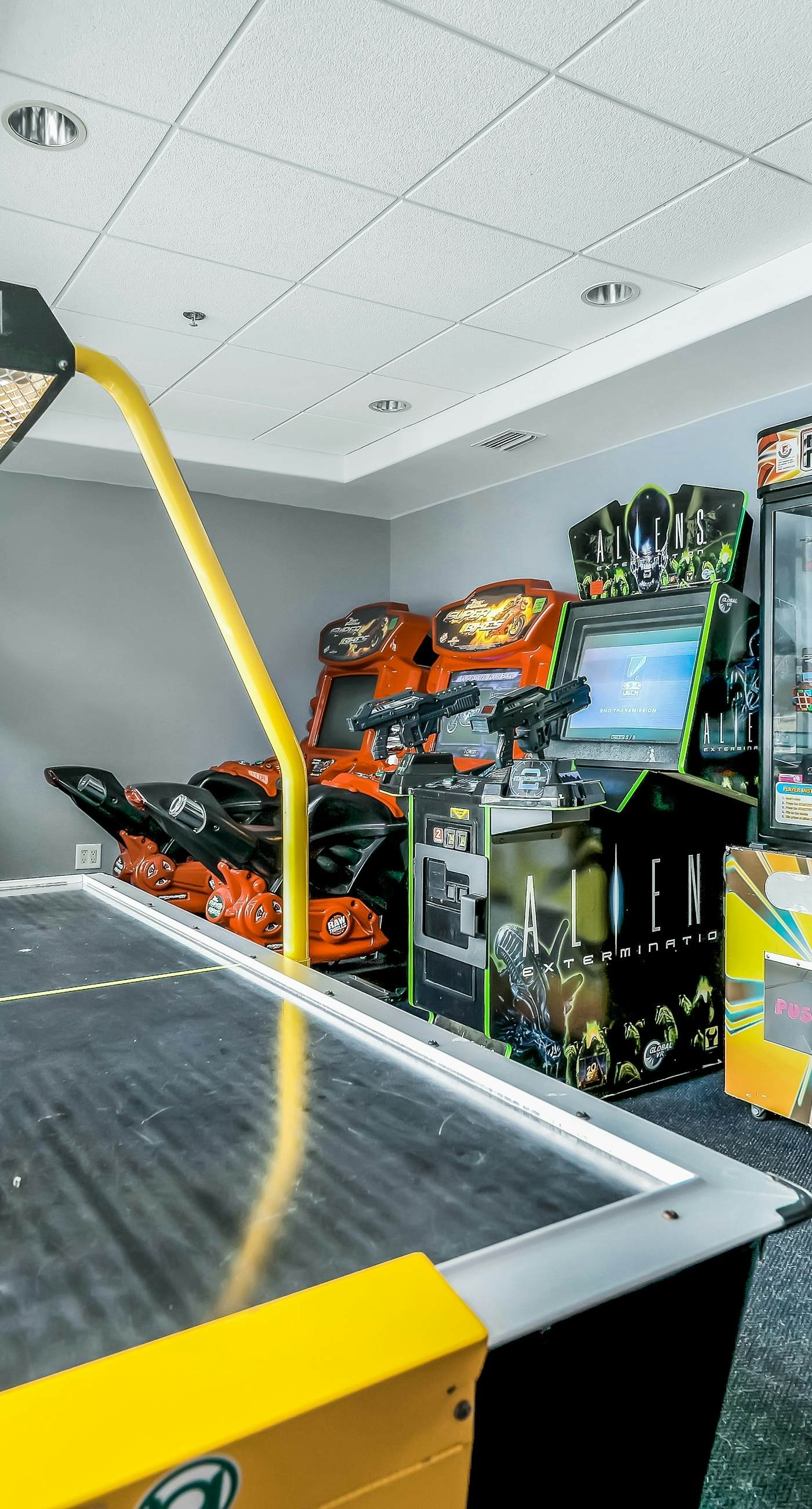 BLU114-13415-1-1002-1 - Blue Heron Beach Resort 1-1002