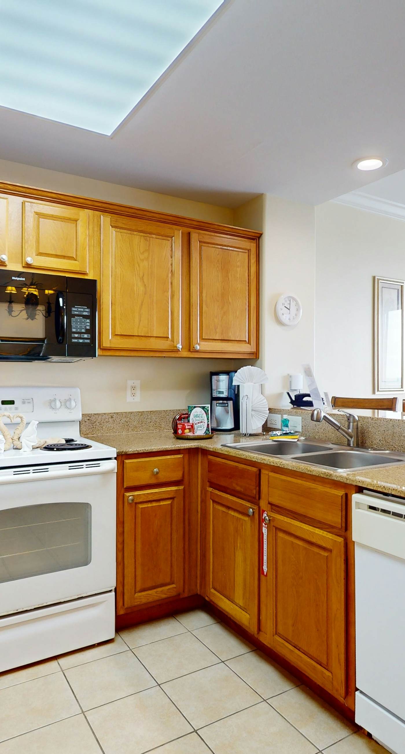 BLU114-13415-1-1002-1 - Blue Heron Beach Resort 1-1002