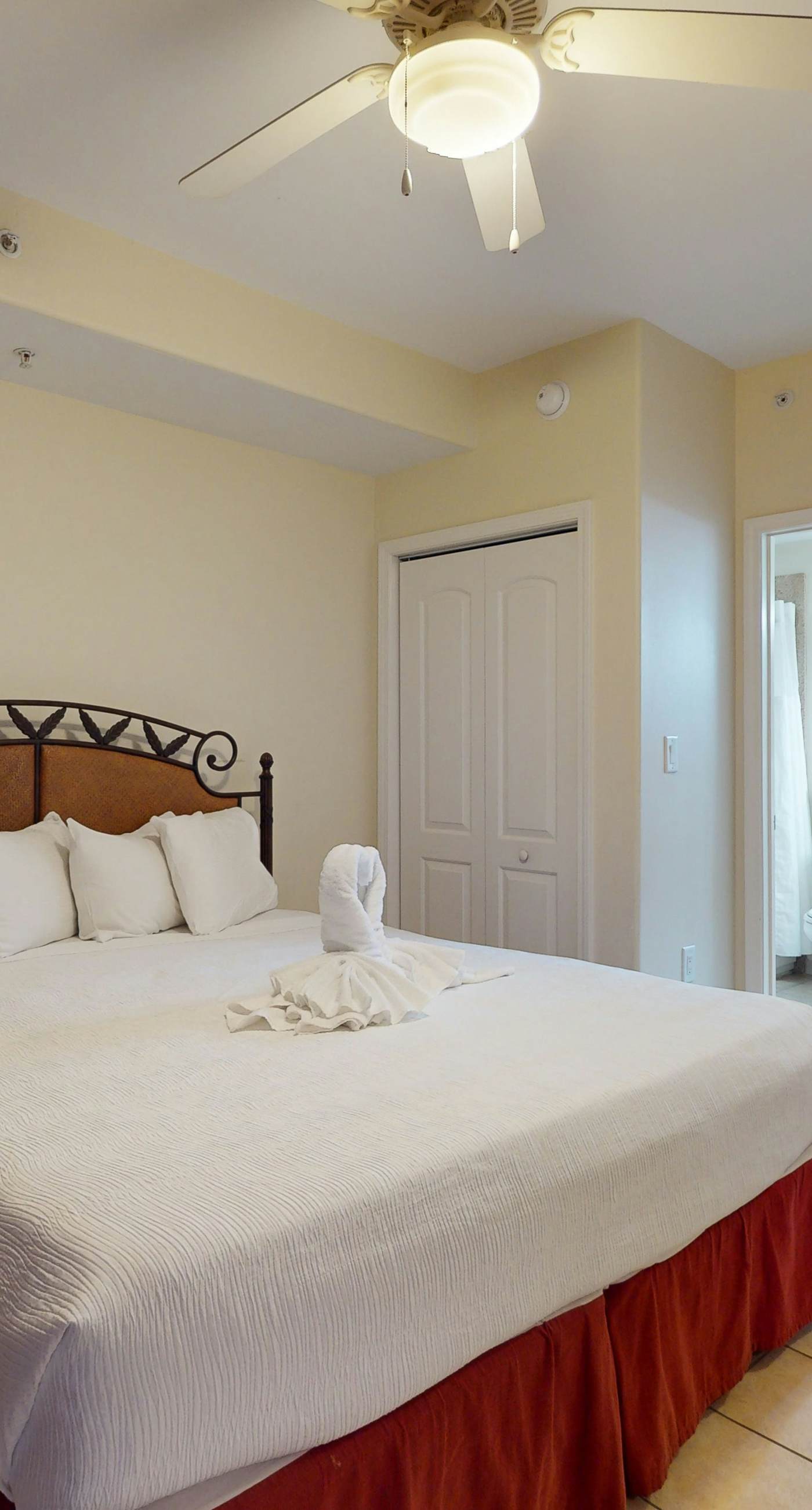 BLU114-13415-1-1002-1 - Blue Heron Beach Resort 1-1002