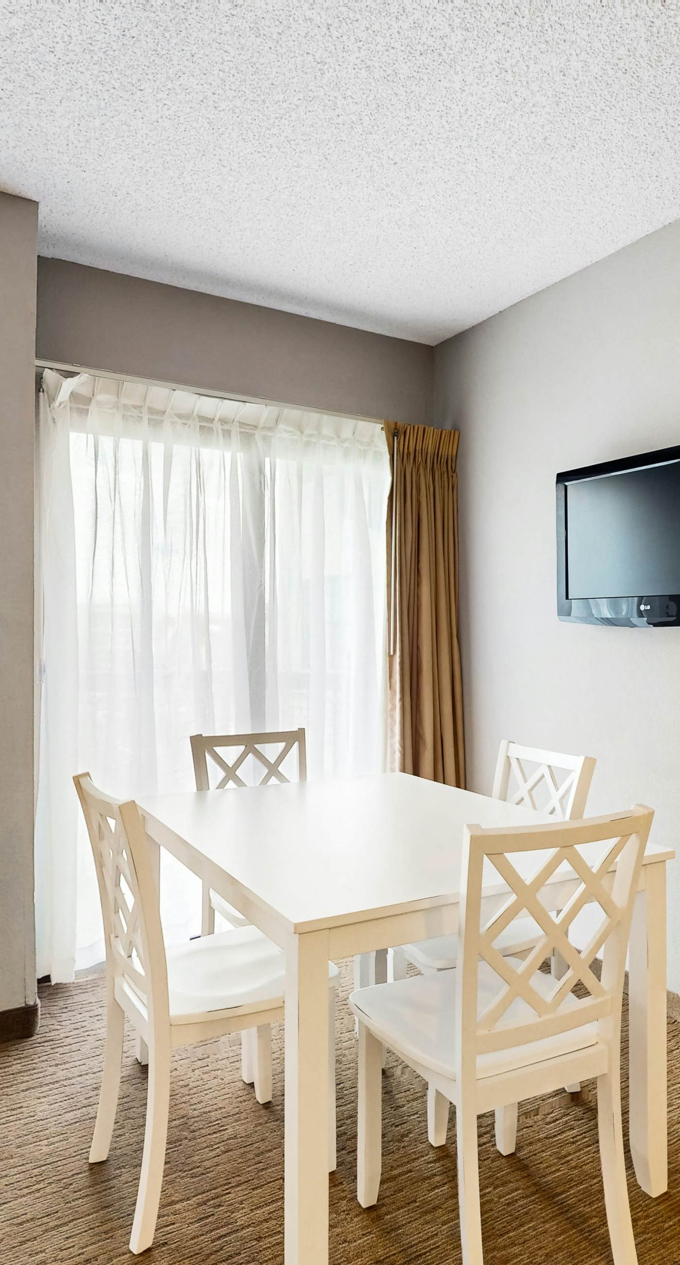 ENO103-6165-1404-2 - The Enclave #1404