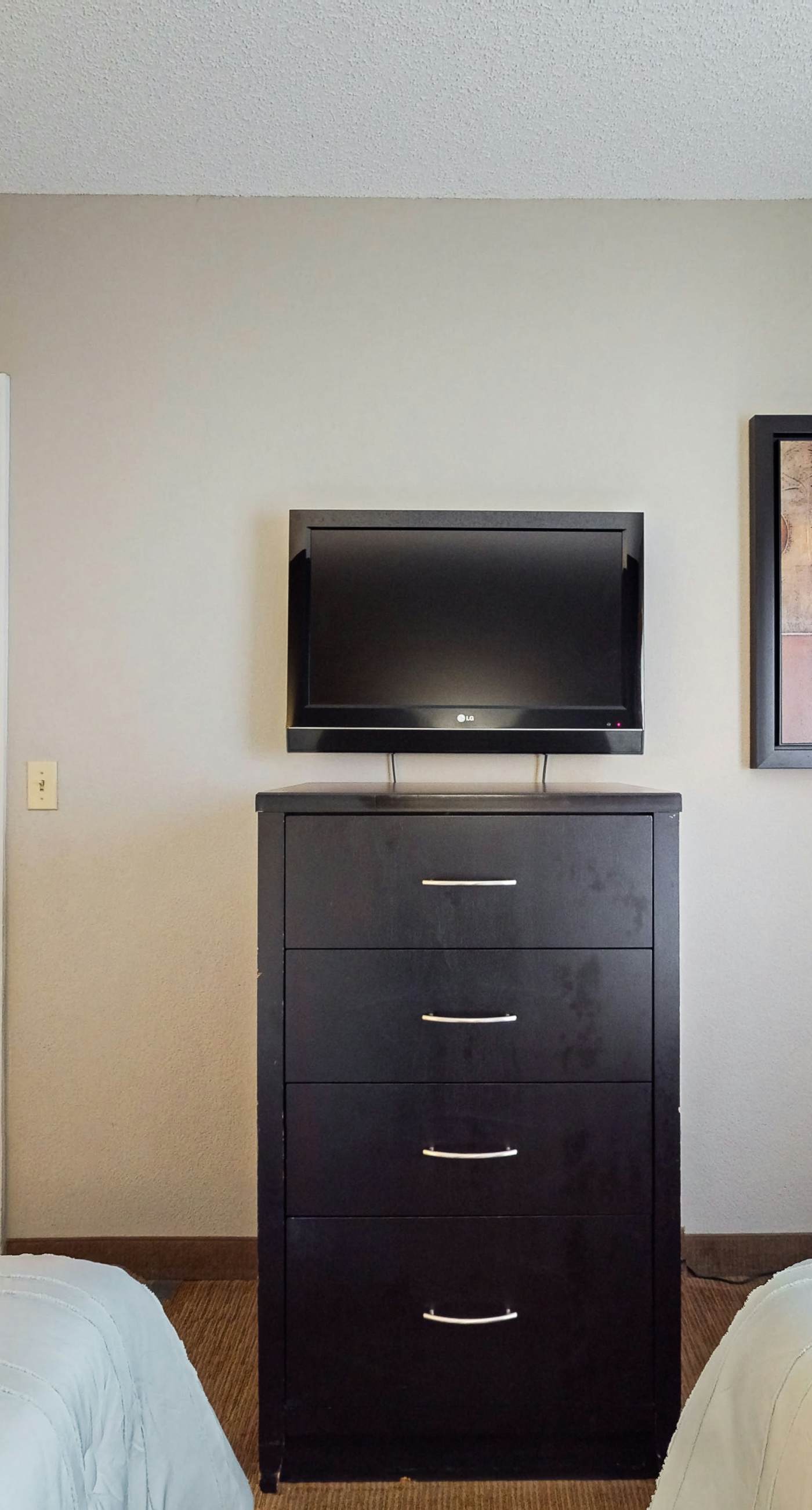 ENO103-6165-1404-2 - The Enclave #1404