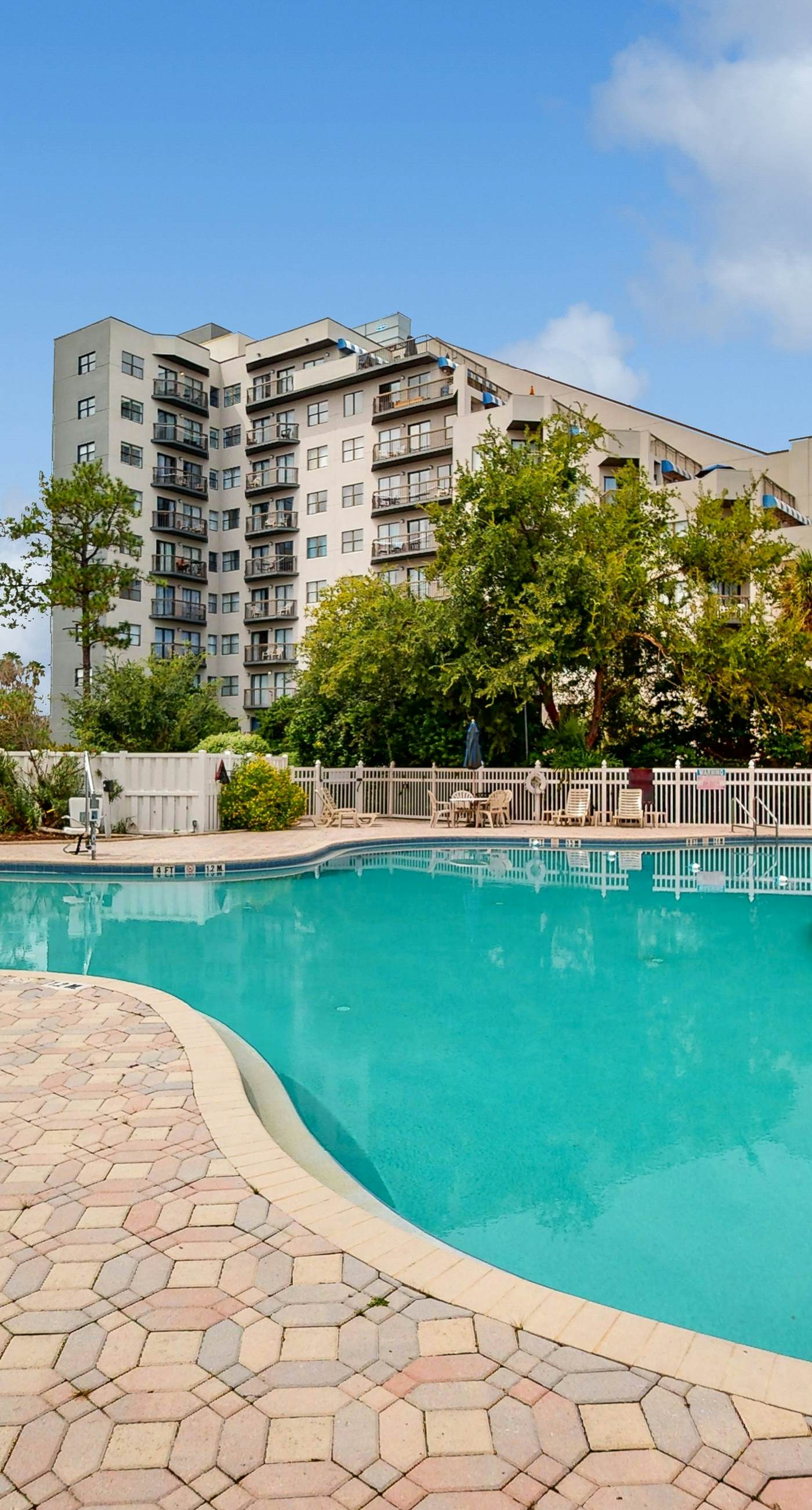 ENO103-6165-1404-2 - The Enclave #1404