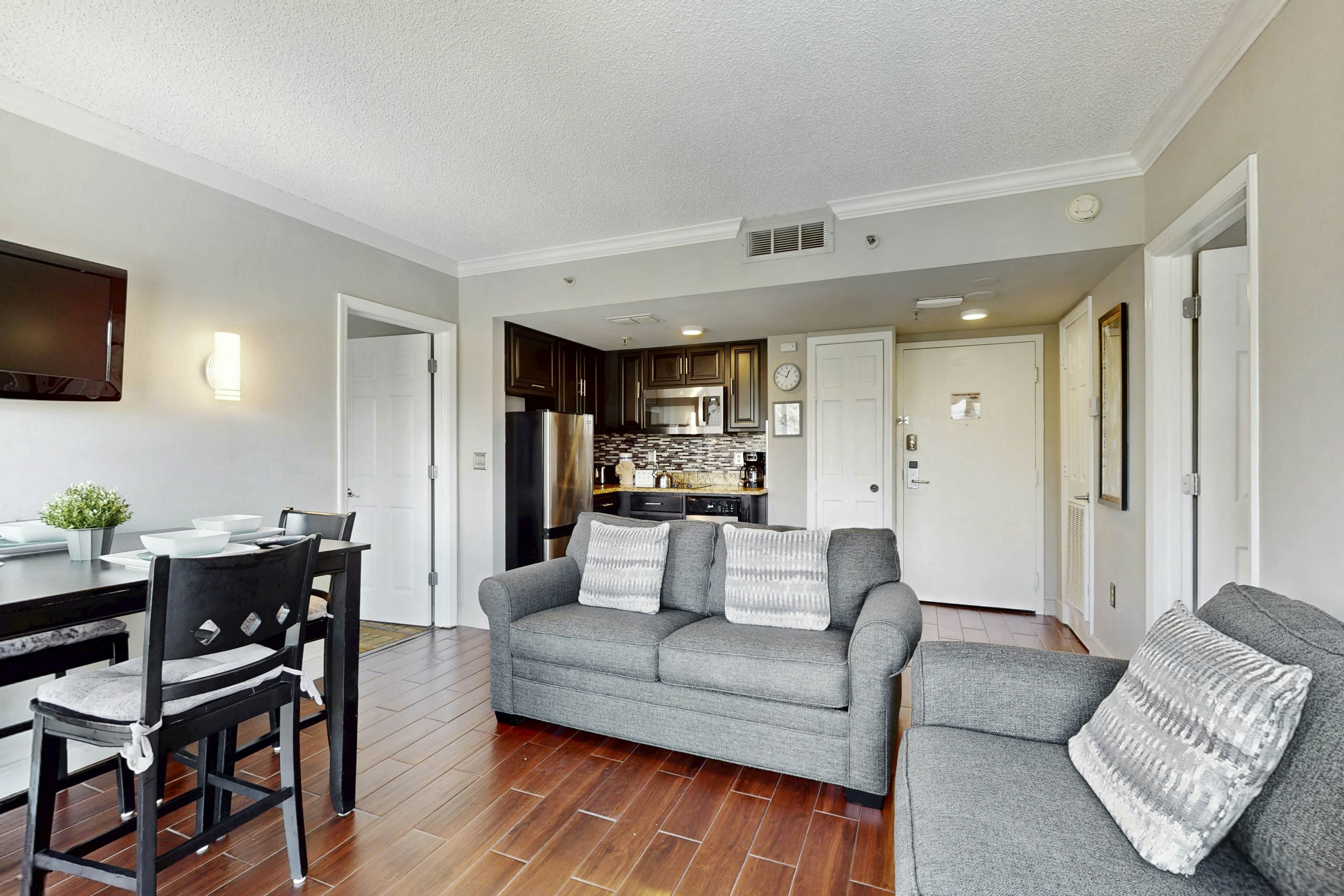 ENO104-6165-1505-2 - The Enclave # 1505