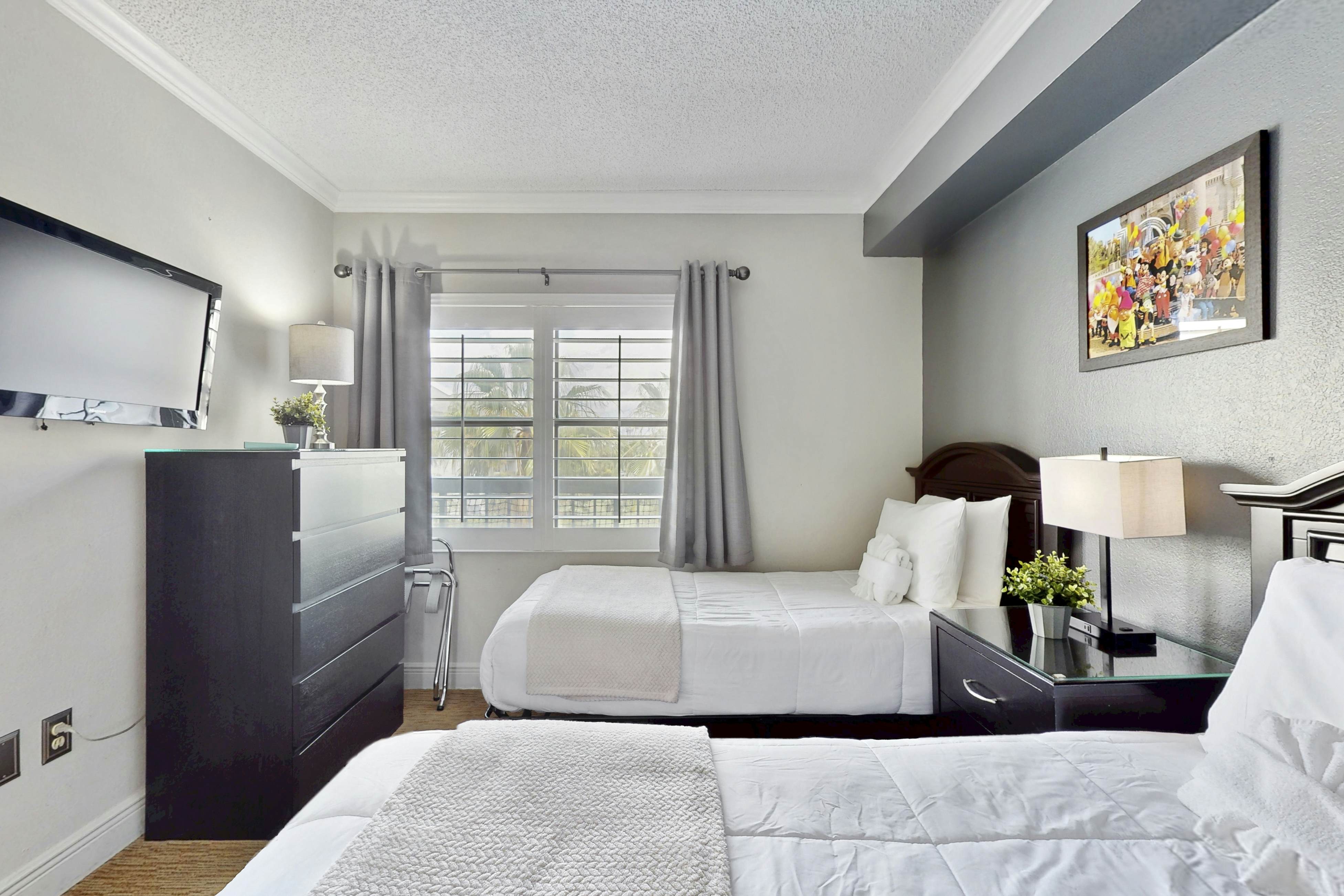 ENO104-6165-1505-2 - The Enclave # 1505