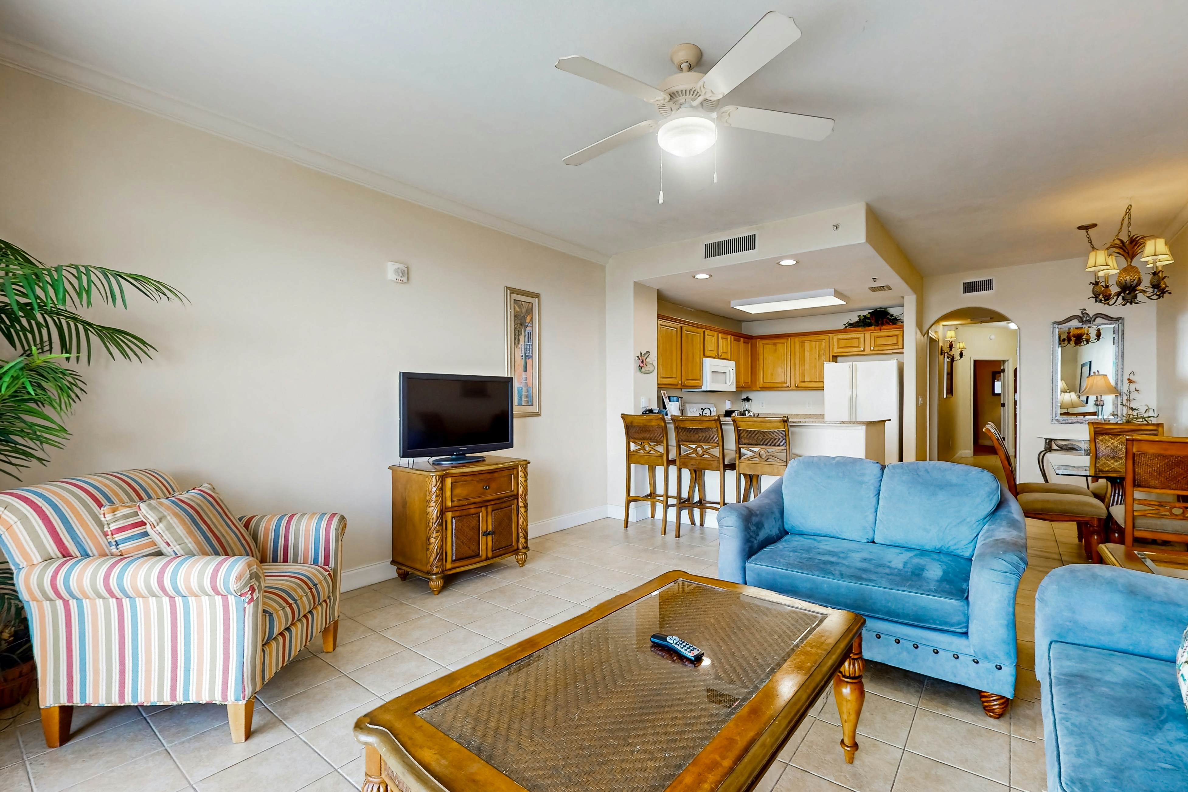 BLU108-13415-1-0505-1 - Sunset Views at Blue Heron