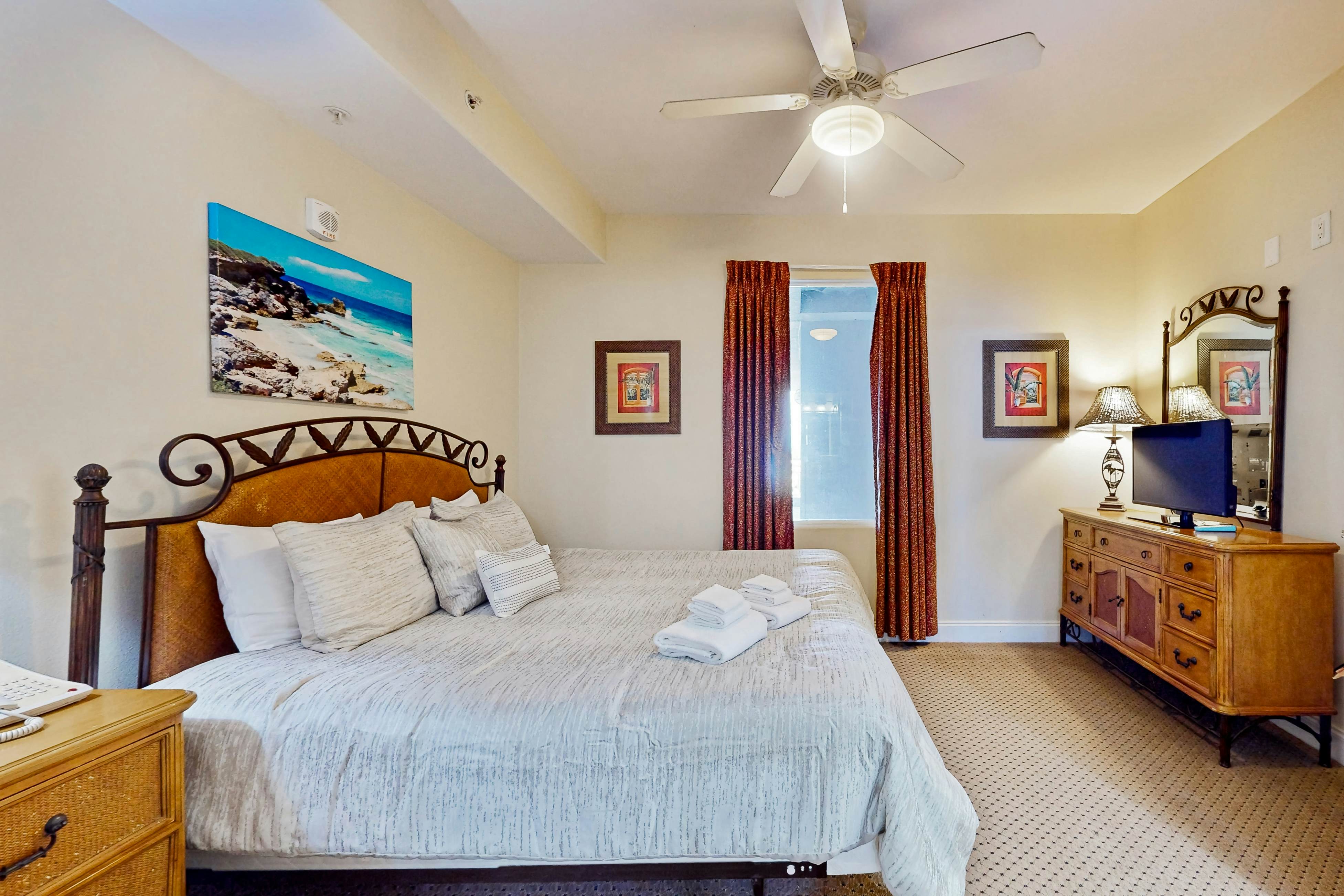 BLU108-13415-1-0505-1 - Sunset Views at Blue Heron