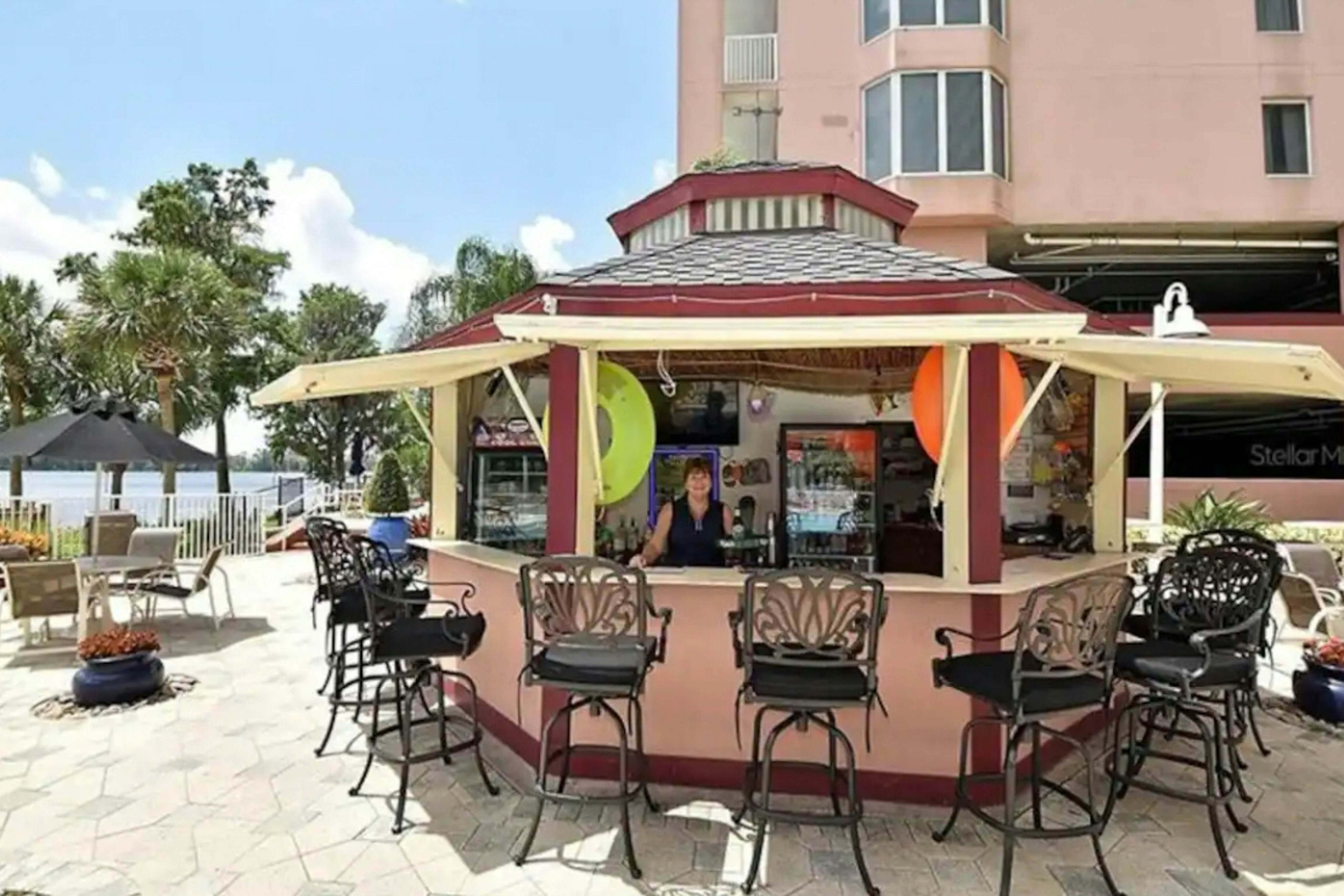 BLU108-13415-1-0505-1 - Sunset Views at Blue Heron