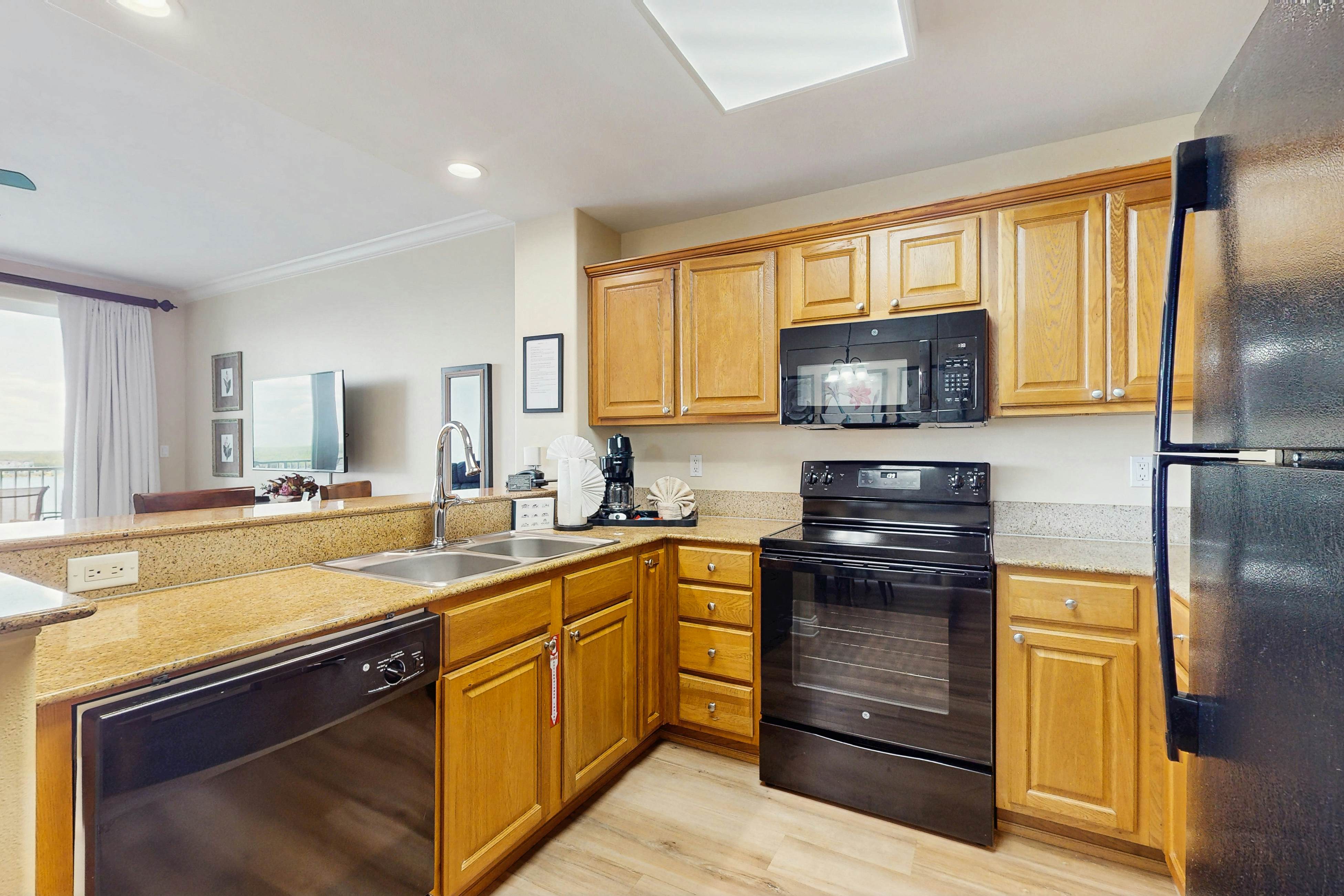 BLU125-13427-2-0806-1 - Blue Heron Beach Resort 2-806