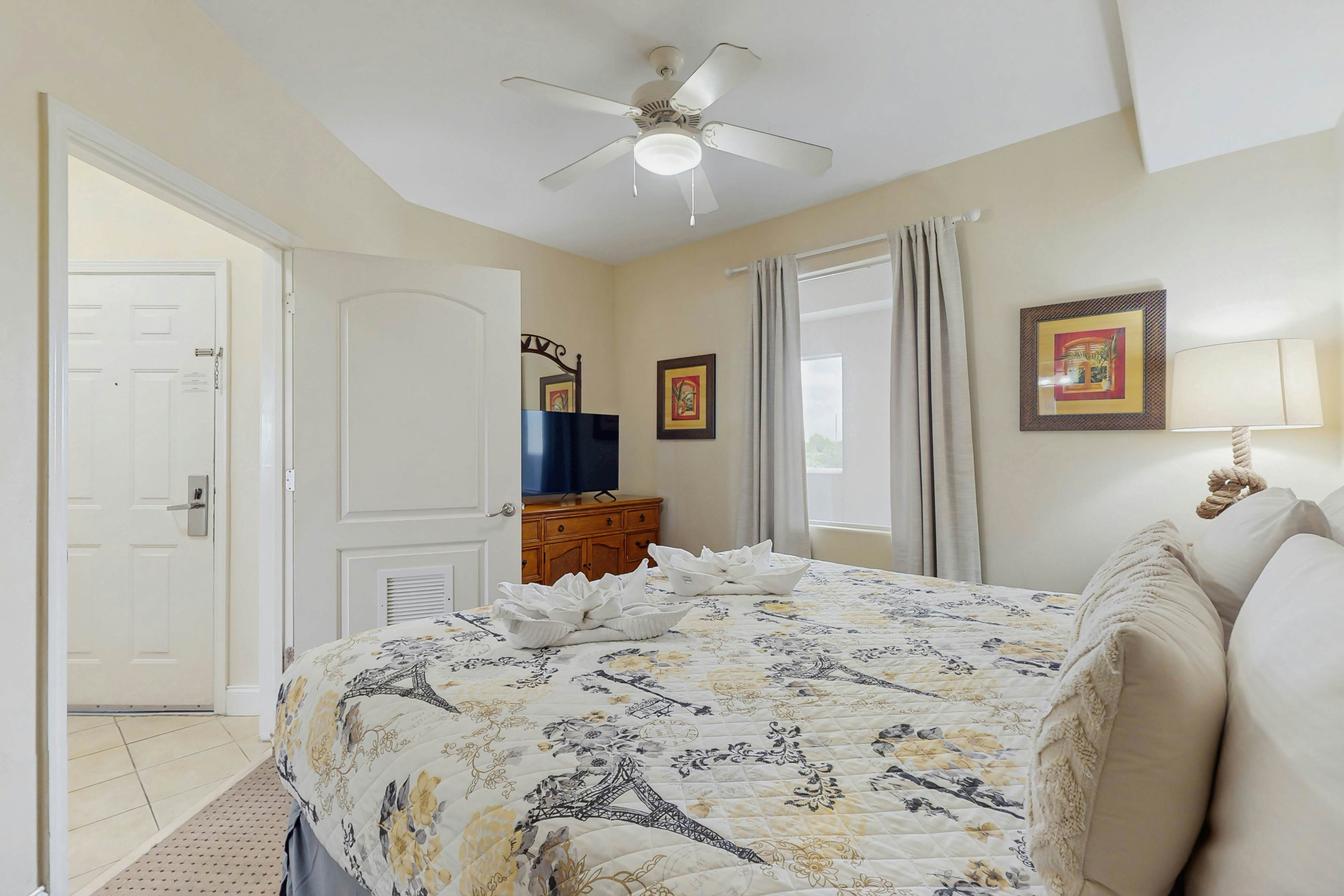 BLU103-13415-1-0308-1 - Blue Heron #308