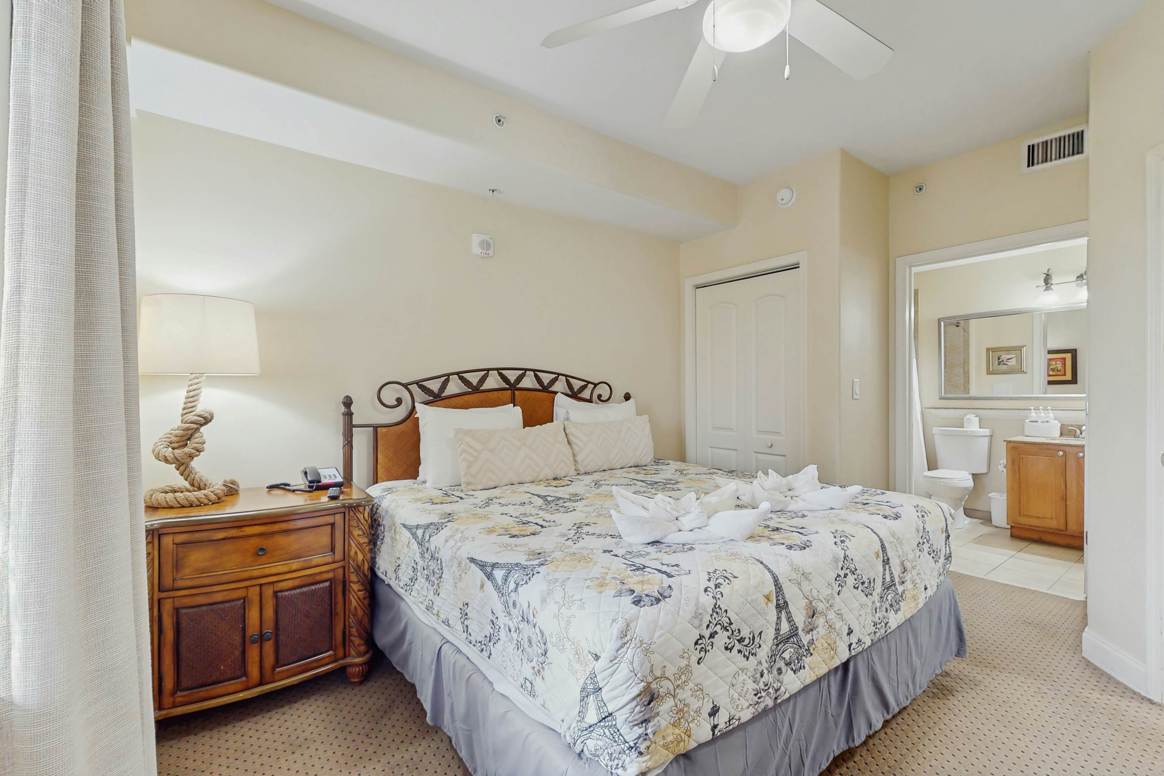 BLU103-13415-1-0308-1 - Blue Heron #308