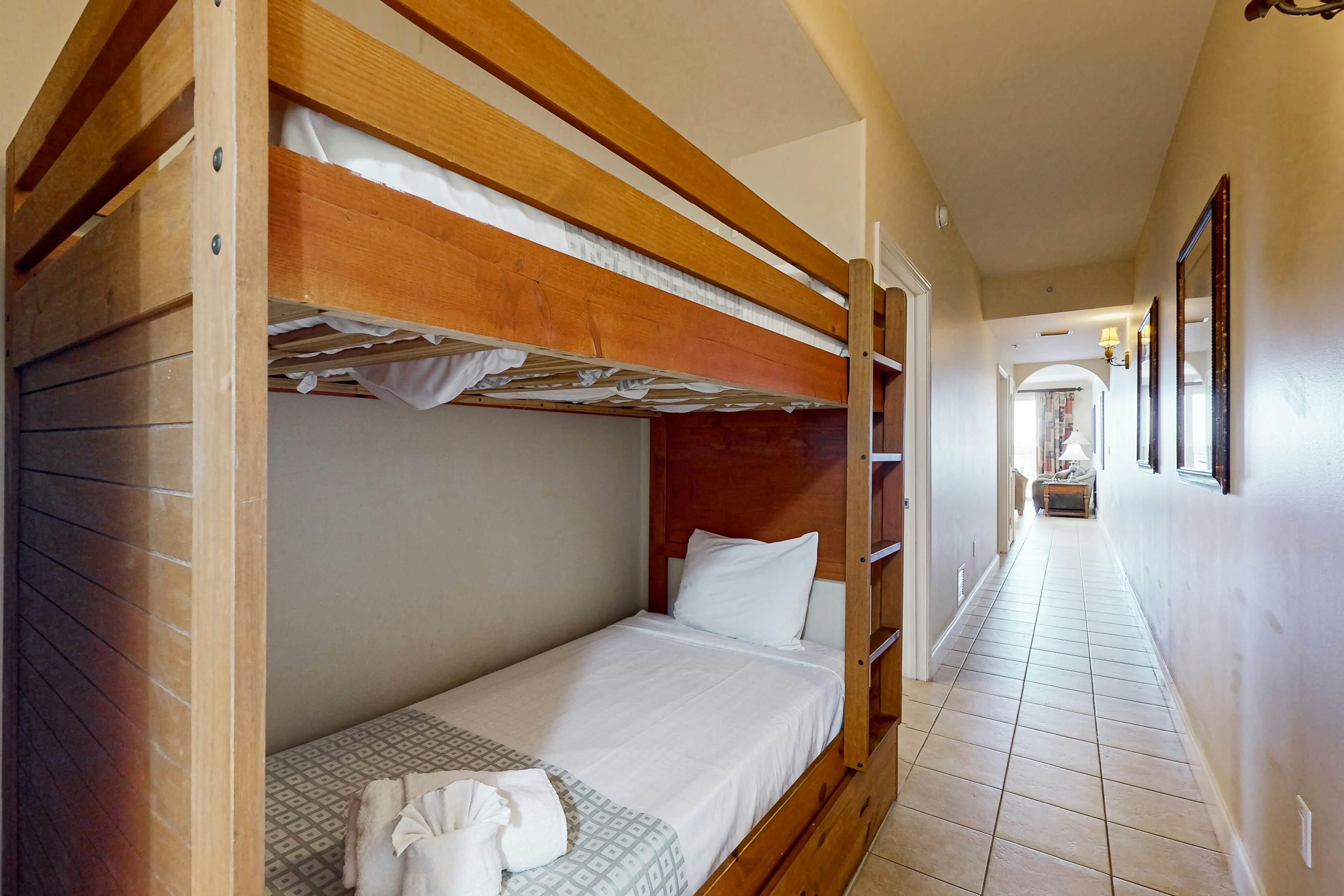 BLU117-13427-2-0201-2 - Blue Heron Beach Resort 2-0201