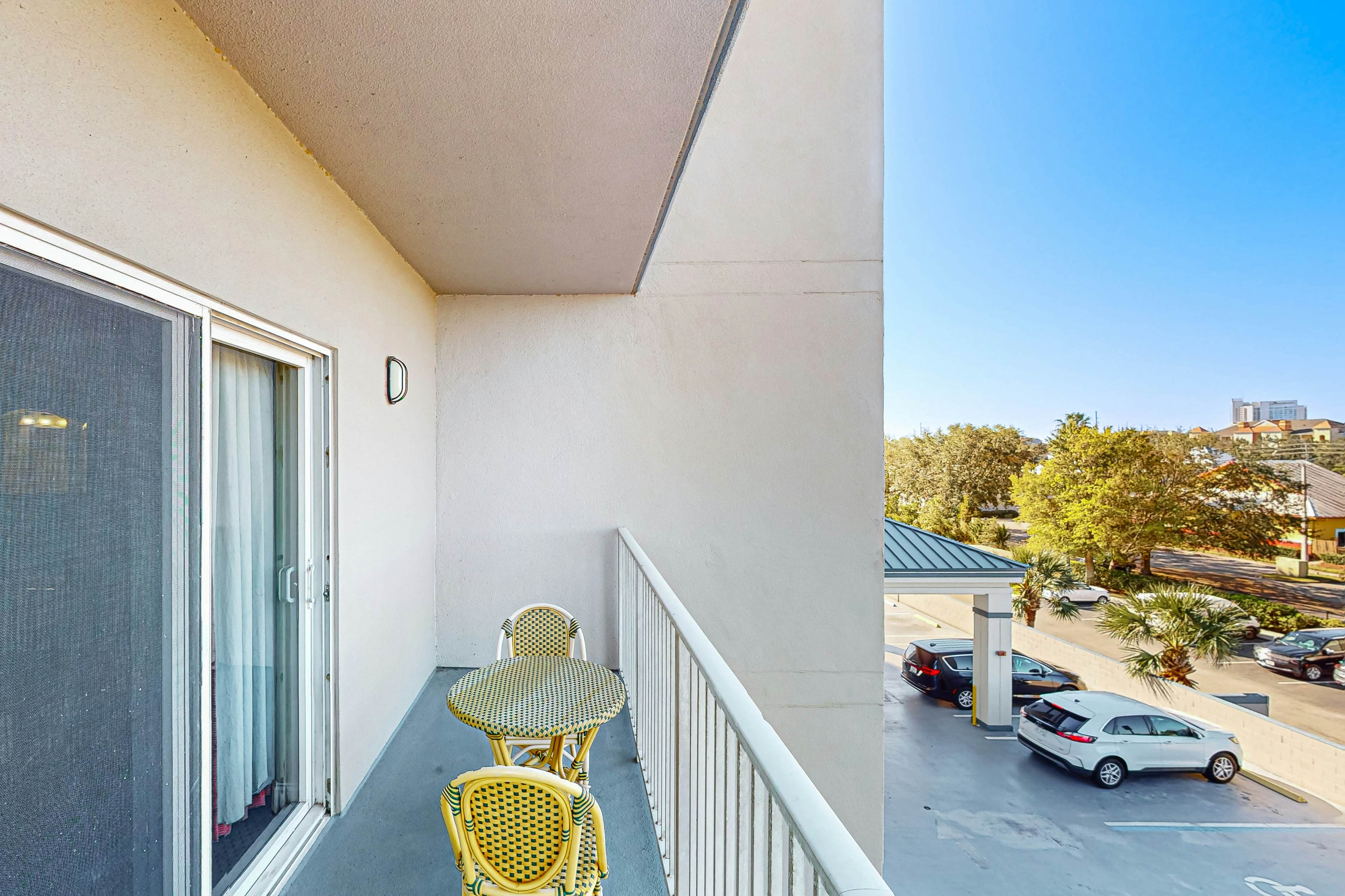 BLU117-13427-2-0201-2 - Blue Heron Beach Resort 2-0201