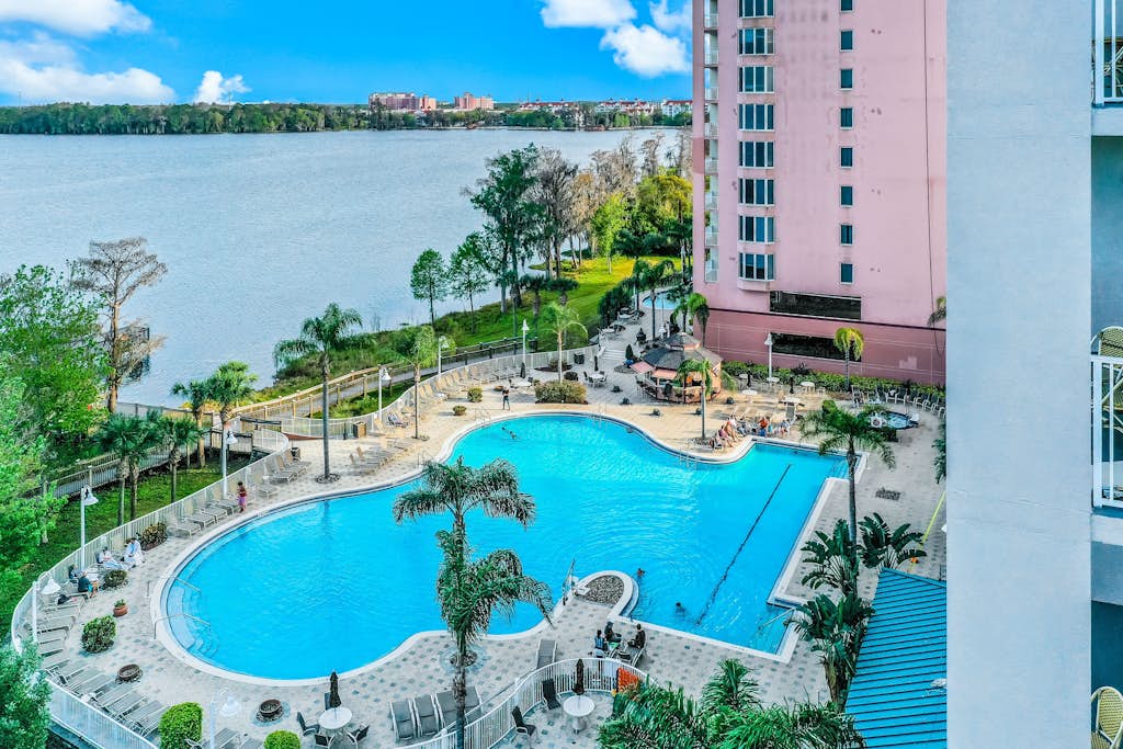 Dog-friendly lakefront condo w/WiFi, W/D, AC, resort amenities, near attractions
