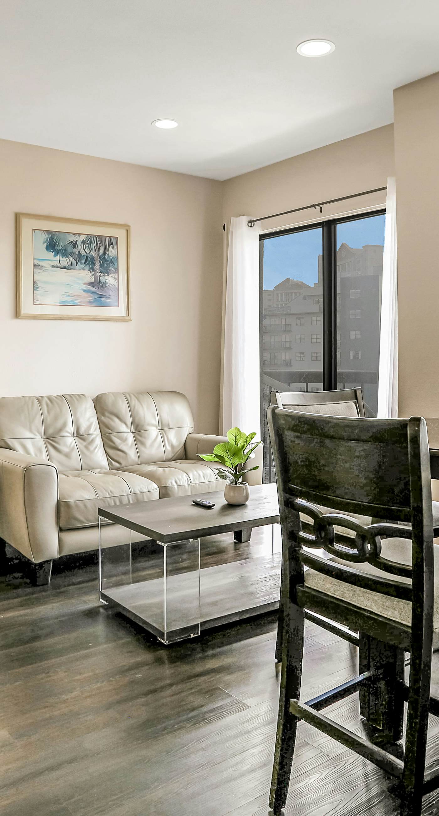 ENO101-6165-3604-2 - Vibrant Waters, Unit #3604