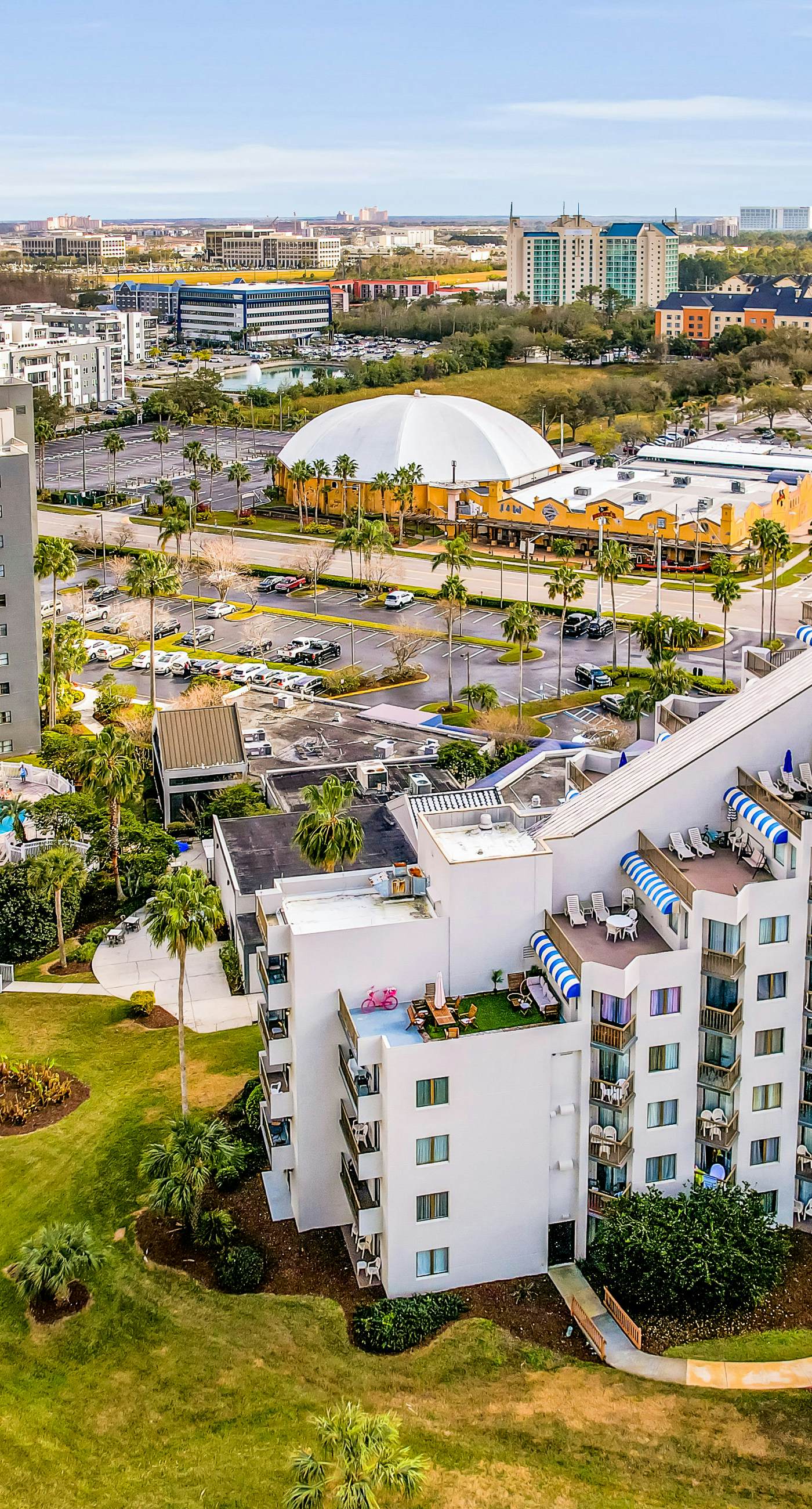 ENO101-6165-3604-2 - Vibrant Waters, Unit #3604