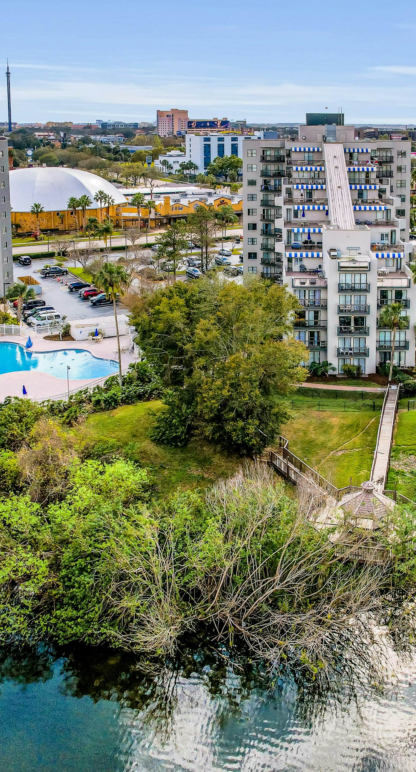 ENO101-6165-3604-2 - Vibrant Waters, Unit #3604