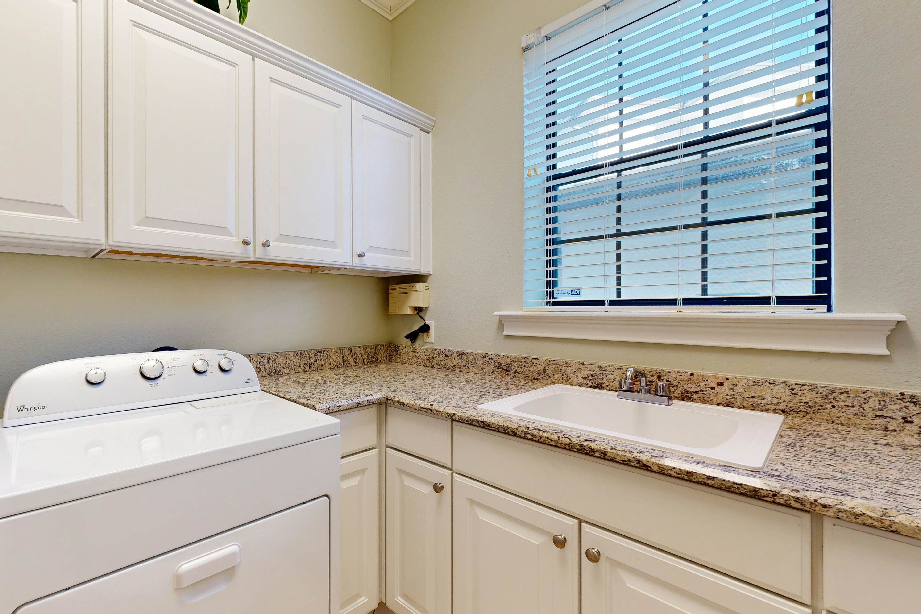 REU107-481-4-GP-Luxury Green Overlook - Legends Corner at Reunio