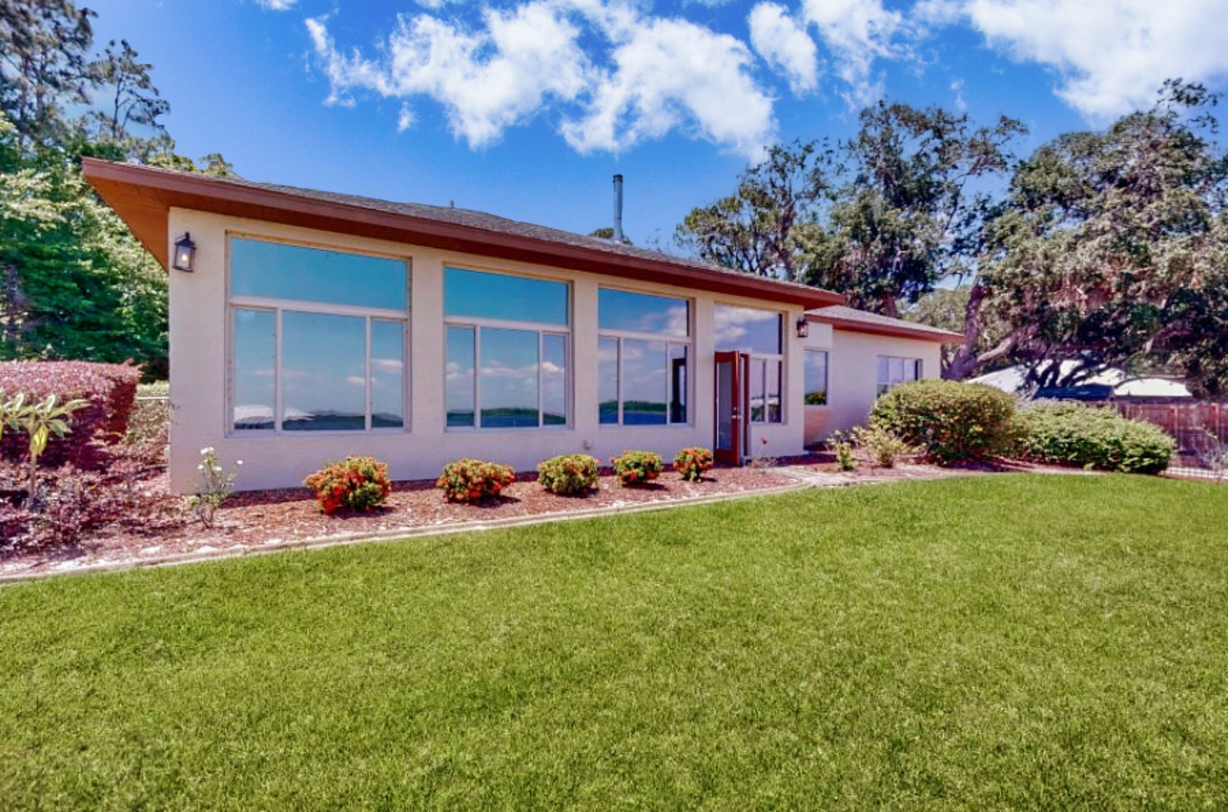 SEB105-9526-3-G - Sunset Serenity at Lake Josephine