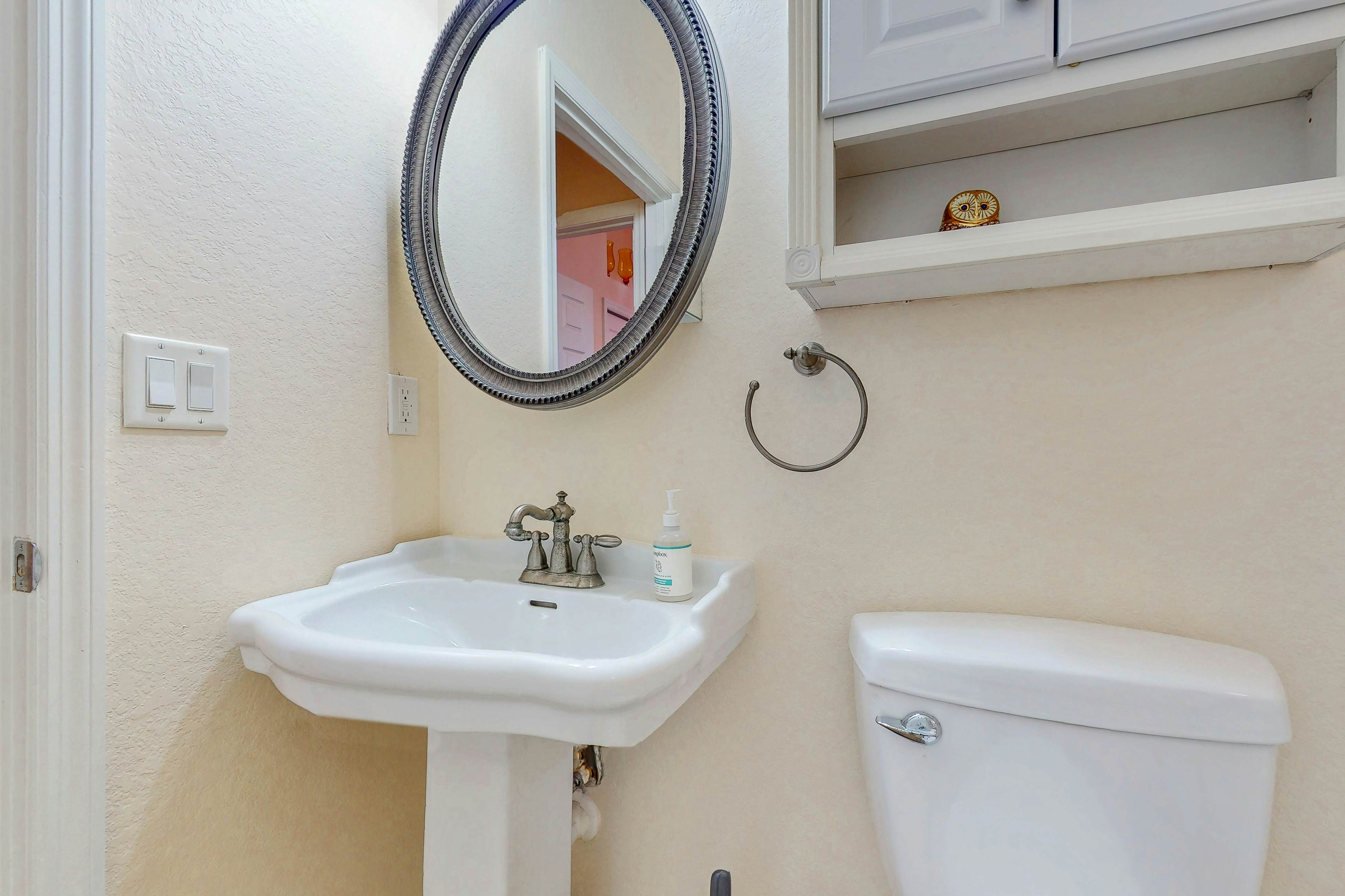 SEB105-9526-3-G - Sunset Serenity at Lake Josephine