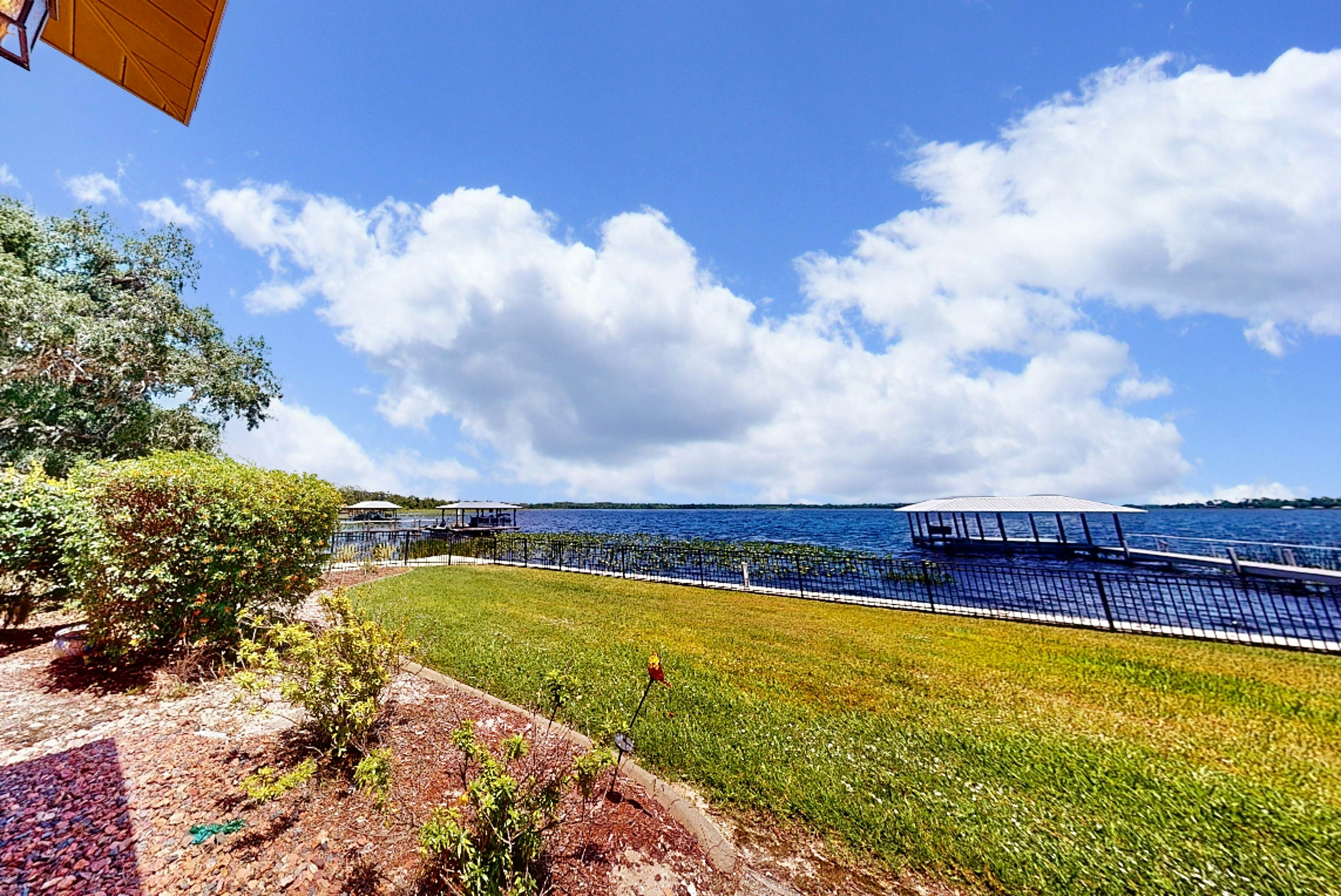SEB105-9526-3-G - Sunset Serenity at Lake Josephine