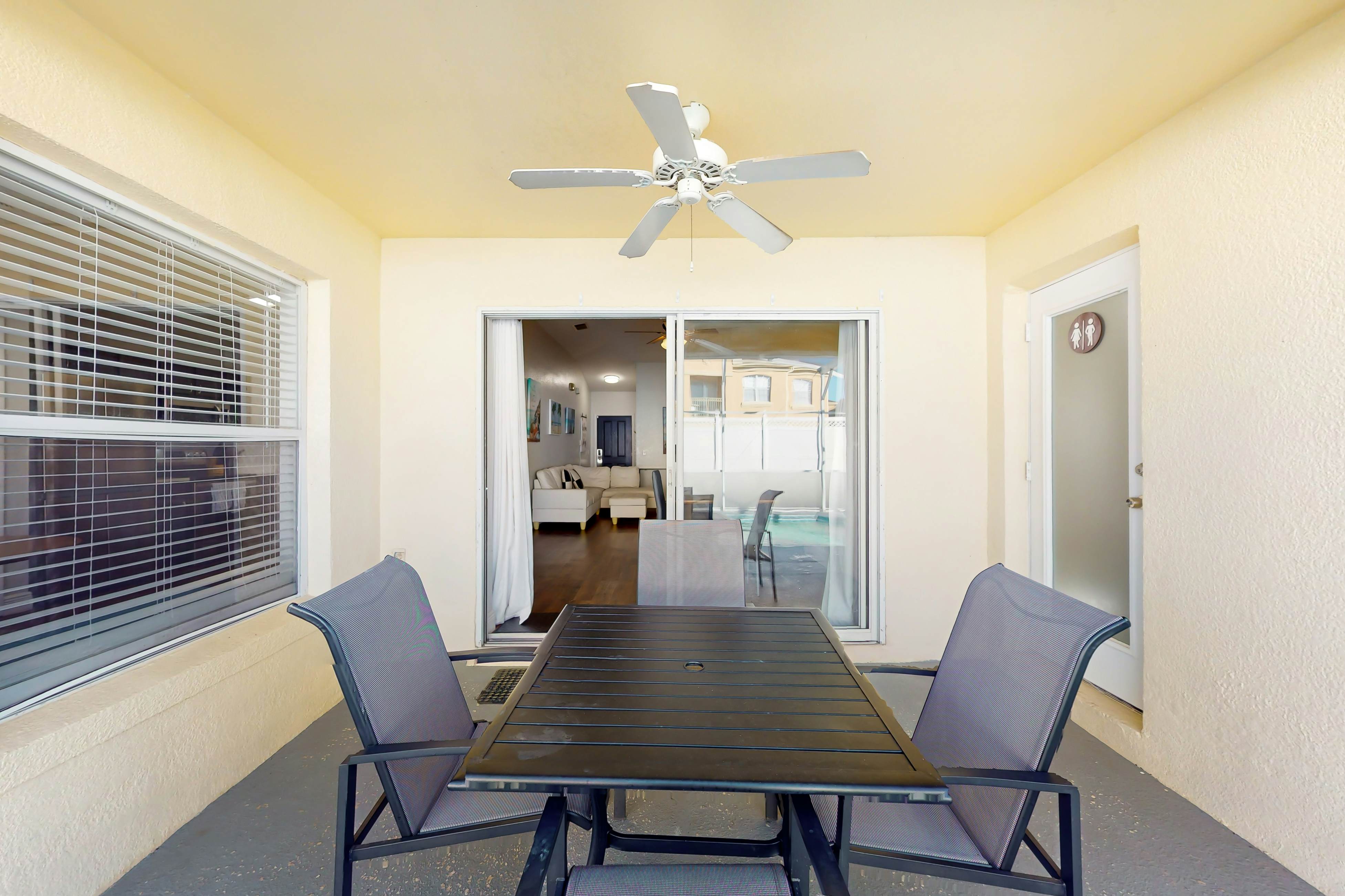 RSV101-538-3-P - Gathering Under the Palms