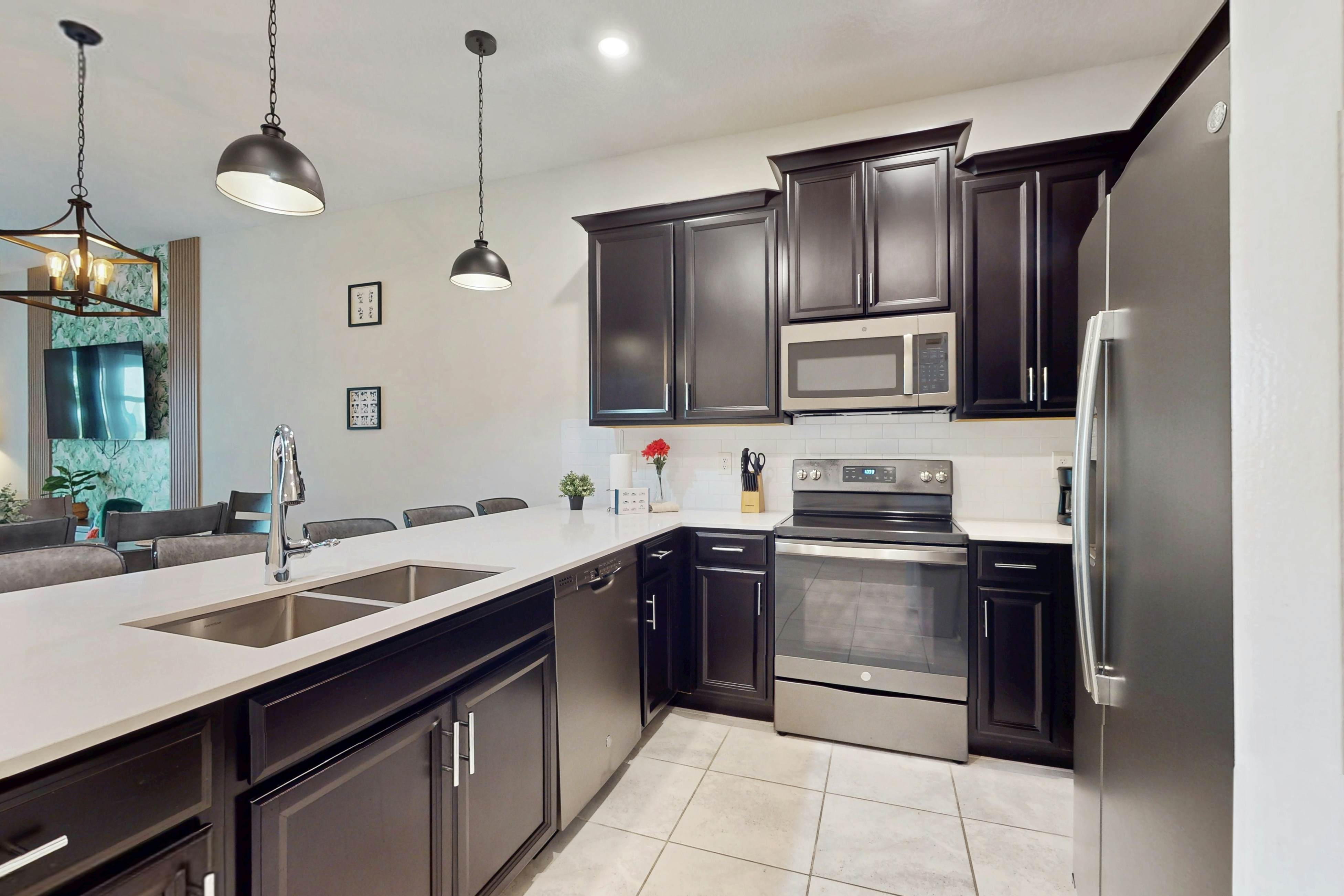 CHG134-1129-2 - SunDrop Sanctuary