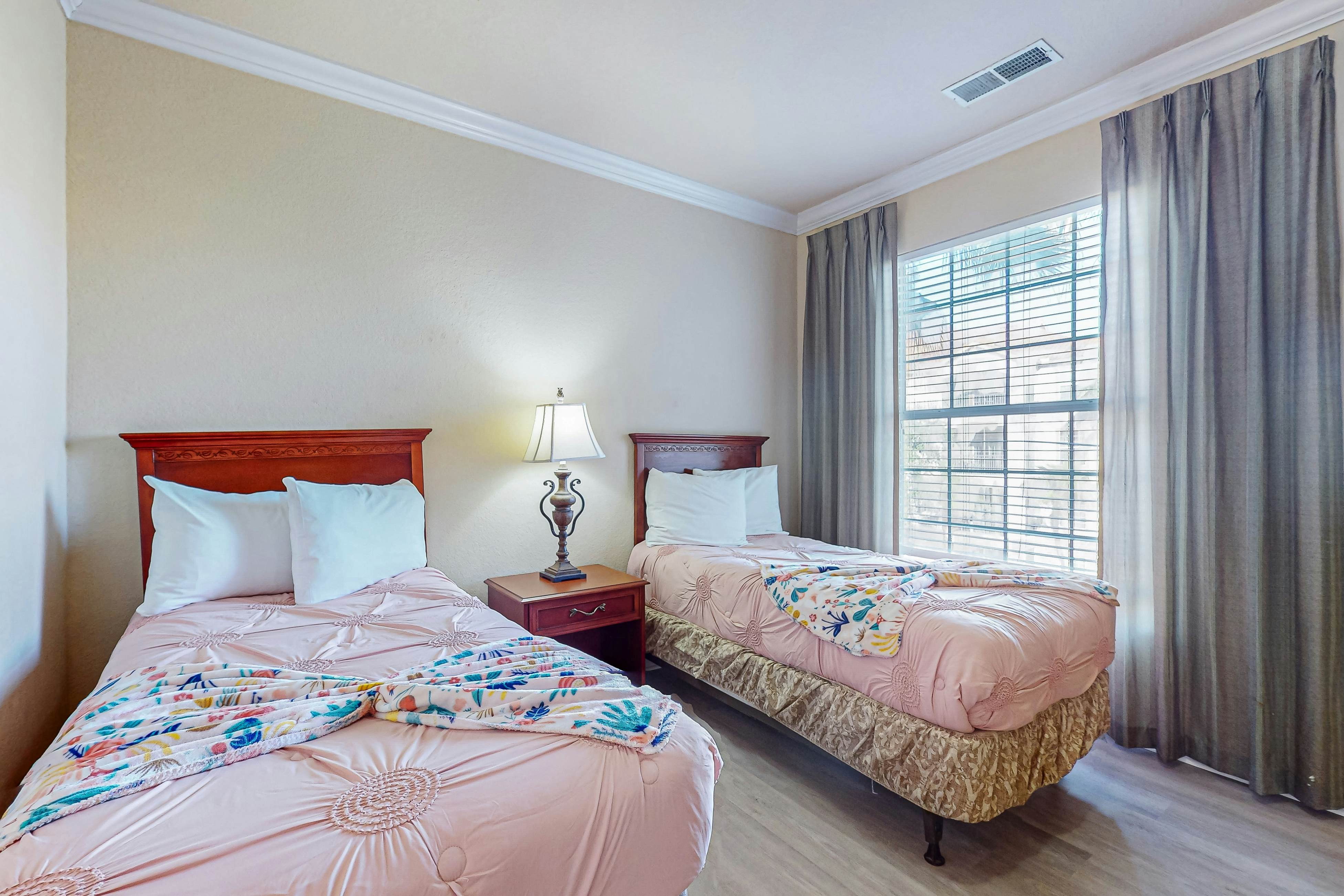 TUS109-1361-7304-3-On Tuscana Time