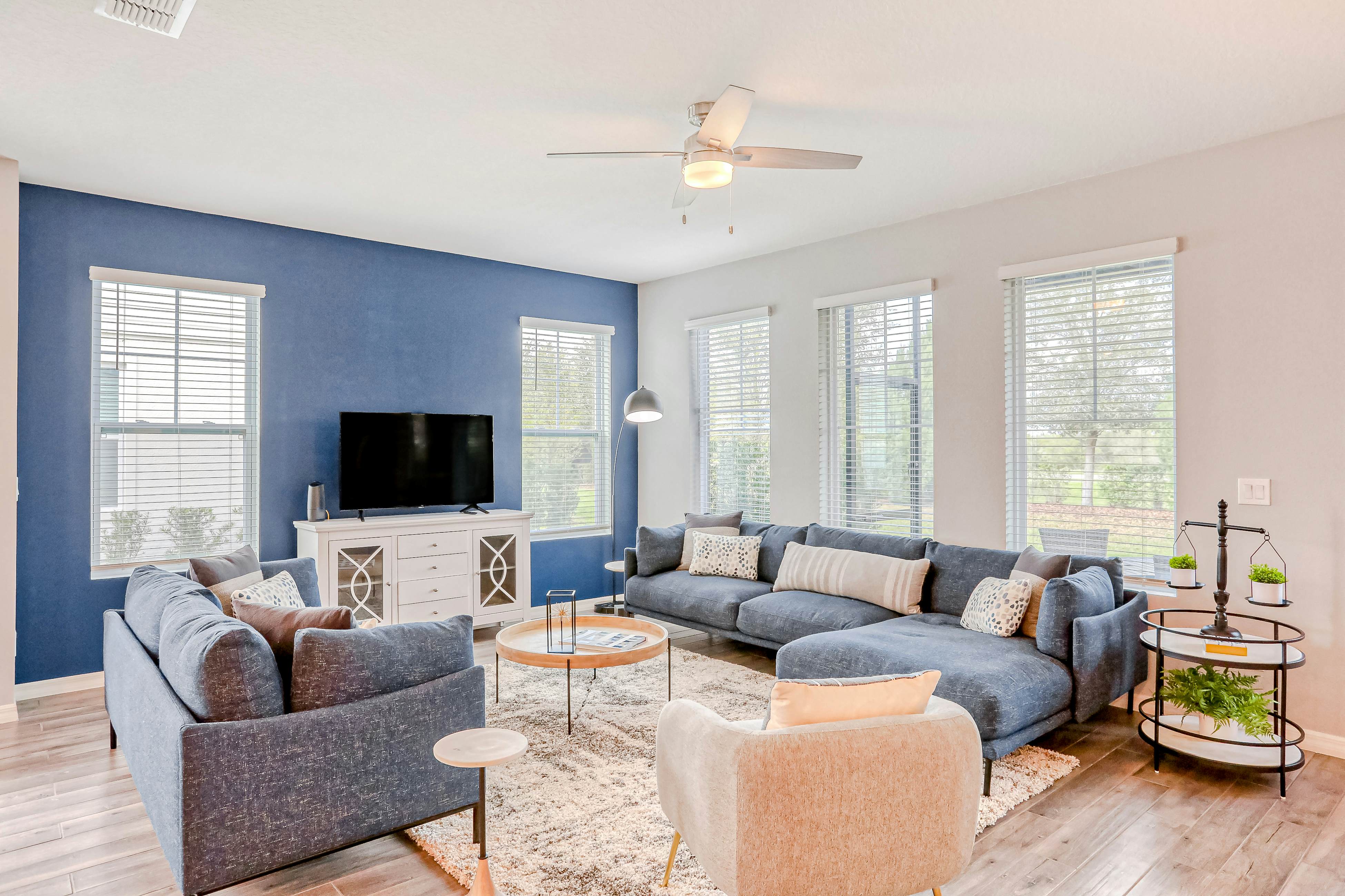 FES102-644-3-Sweet Retreat - The Enclaves