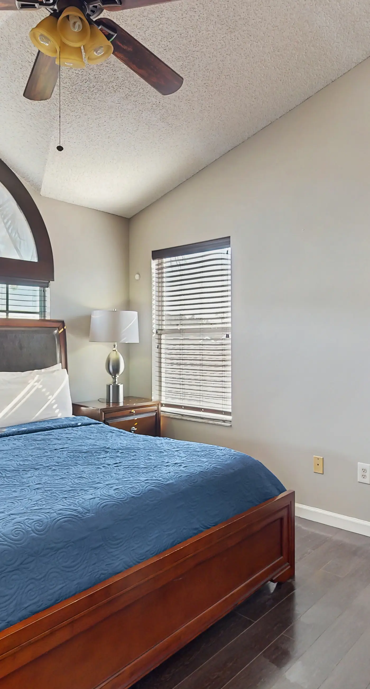 KIS104-4734-4-GP- Windwood Villa