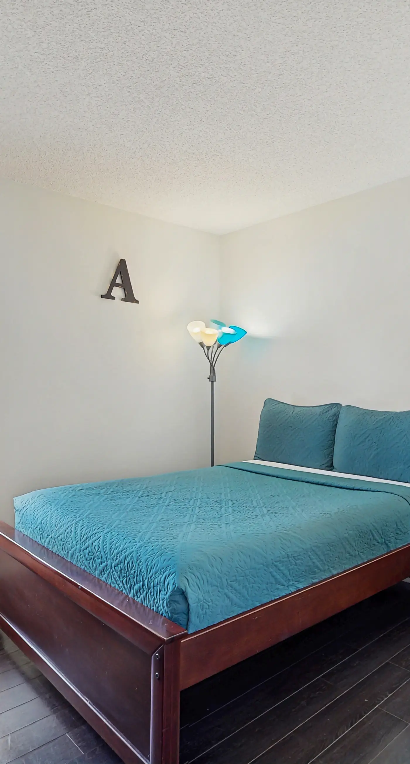 KIS104-4734-4-GP- Windwood Villa