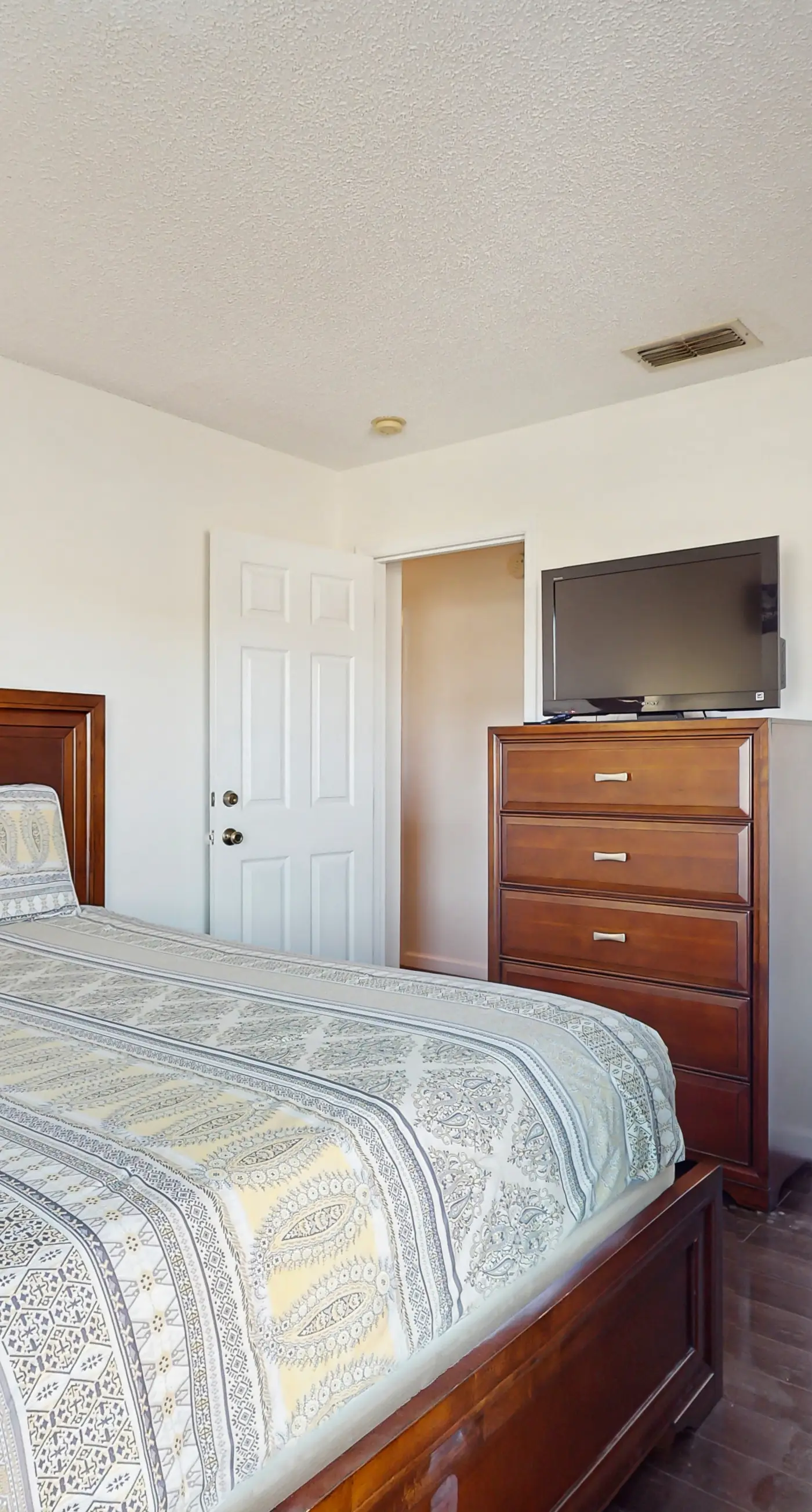KIS104-4734-4-GP- Windwood Villa