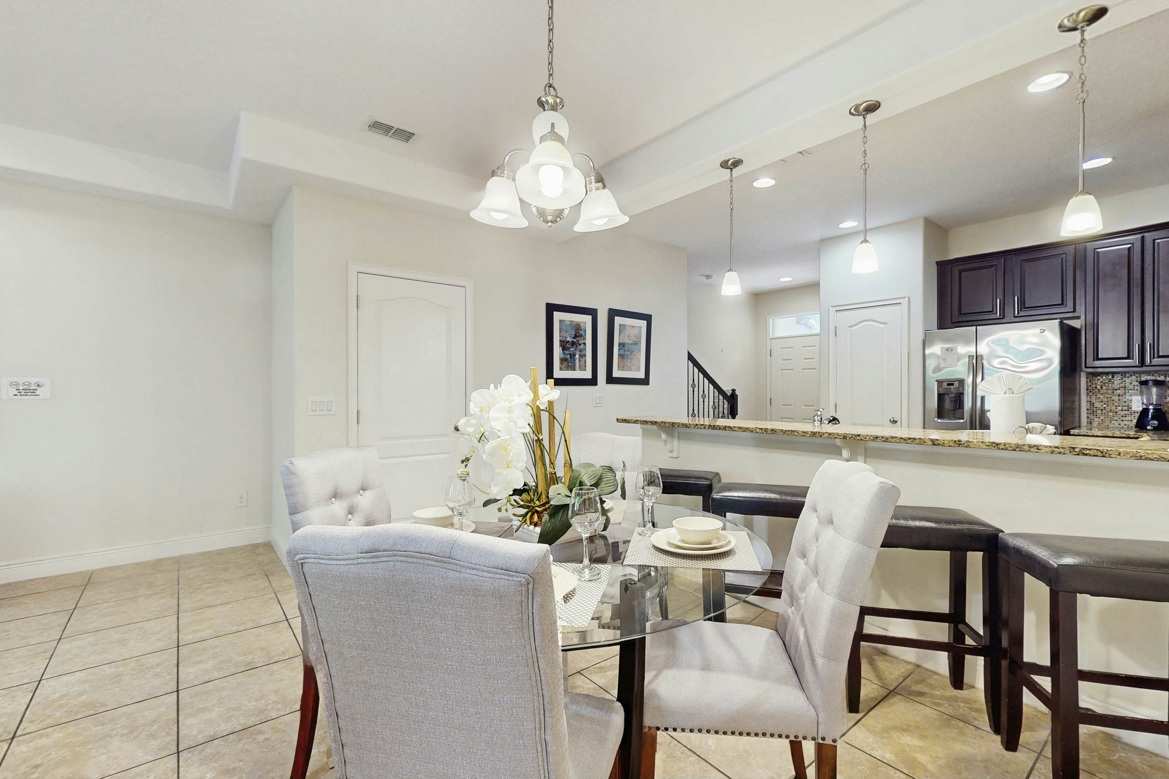 FCG101-8095-3 - Mickey's Clubhouse - The Fountains at Champions