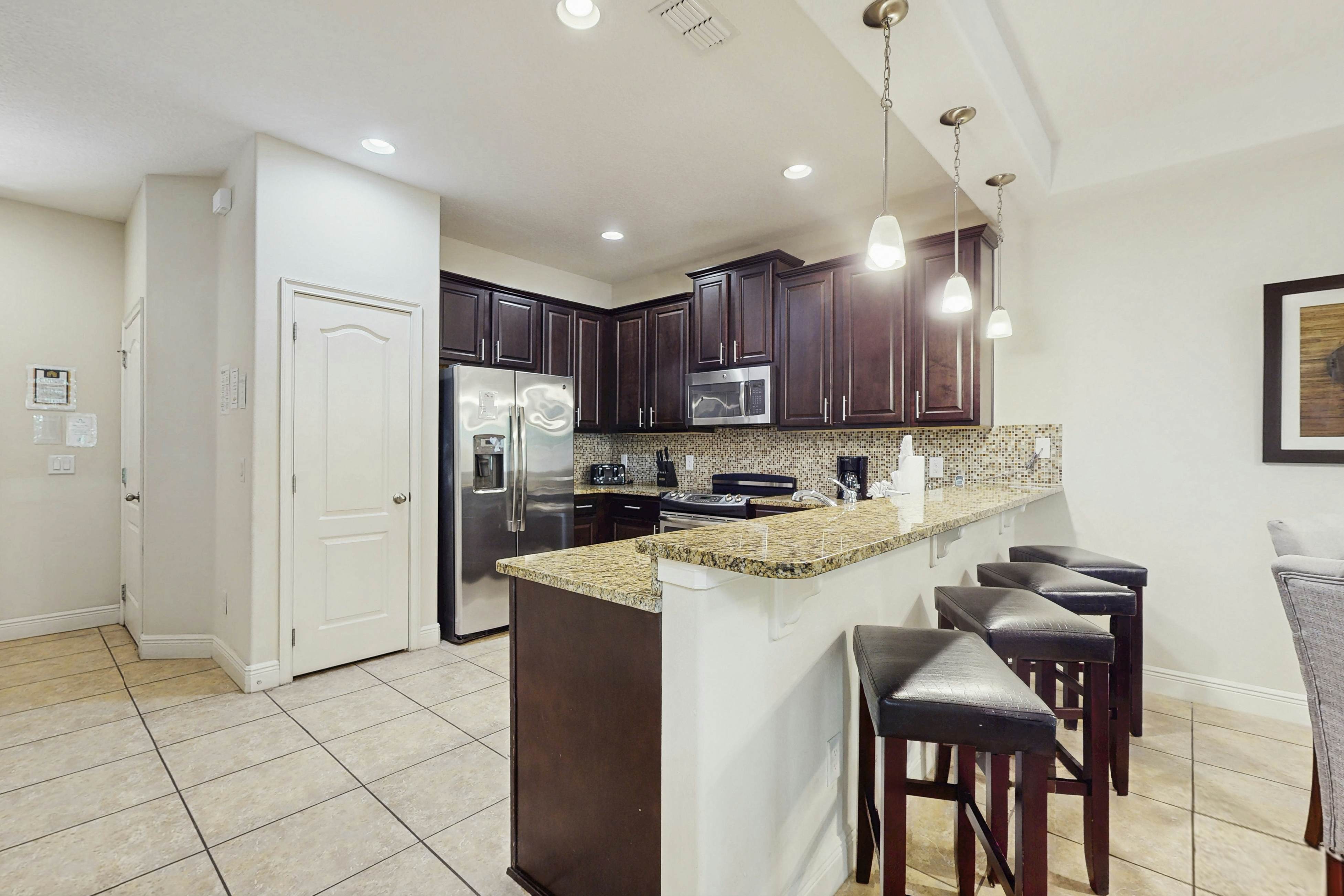 FCG101-8095-3 - Mickey's Clubhouse - The Fountains at Champions