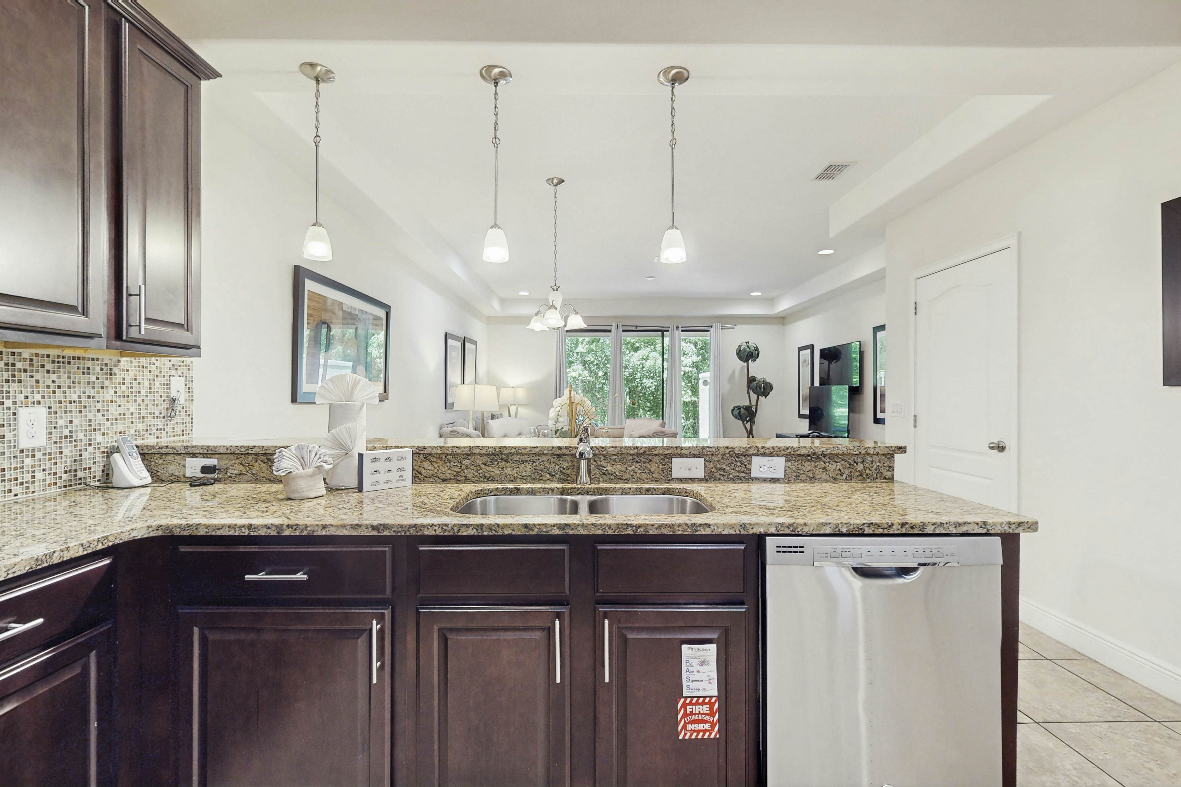 FCG101-8095-3 - Mickey's Clubhouse - The Fountains at Champions