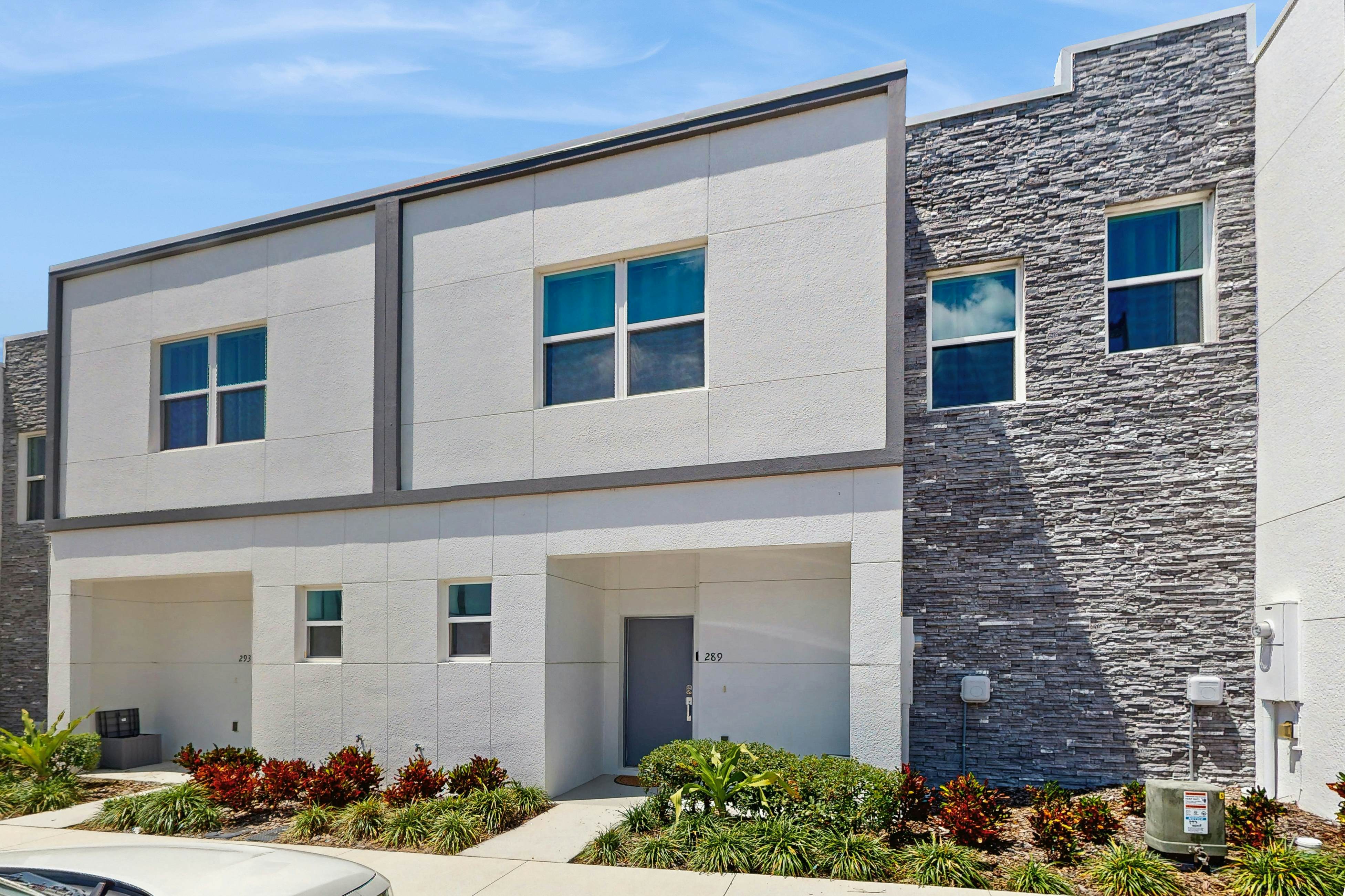 AZU111-289-5-P - Serendipity at Azur Resort