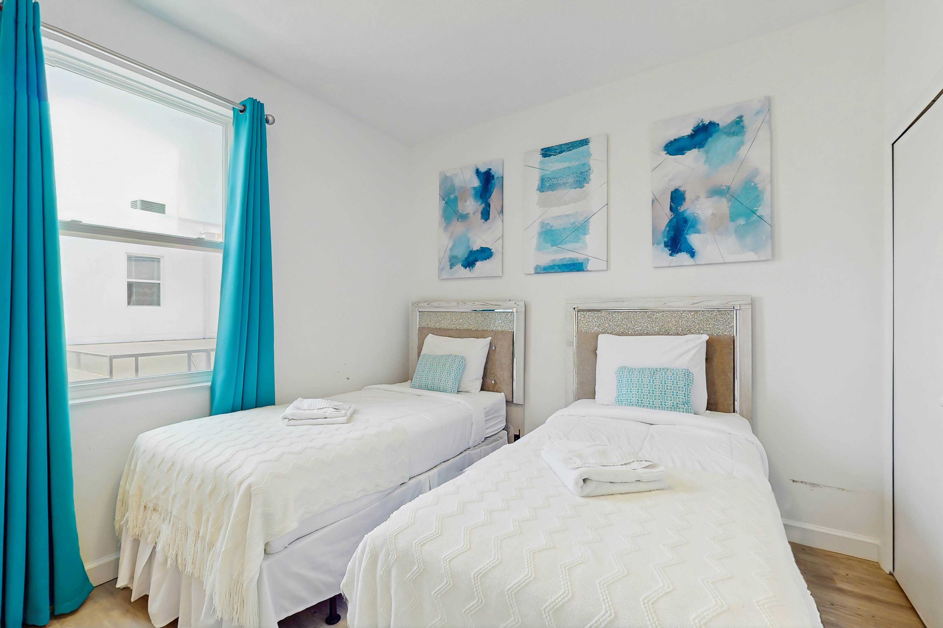 AZU111-289-5-P - Serendipity at Azur Resort