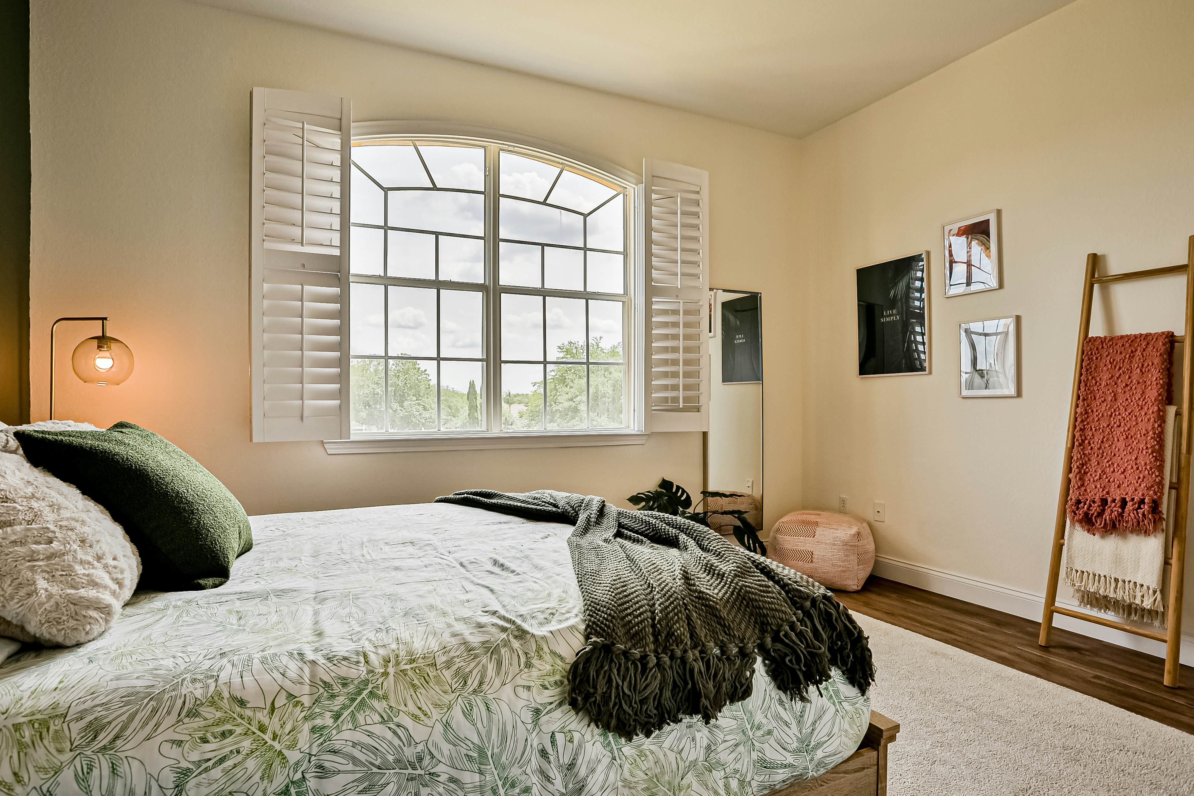 TRR107-818-3 - Sunshine & Fun Times