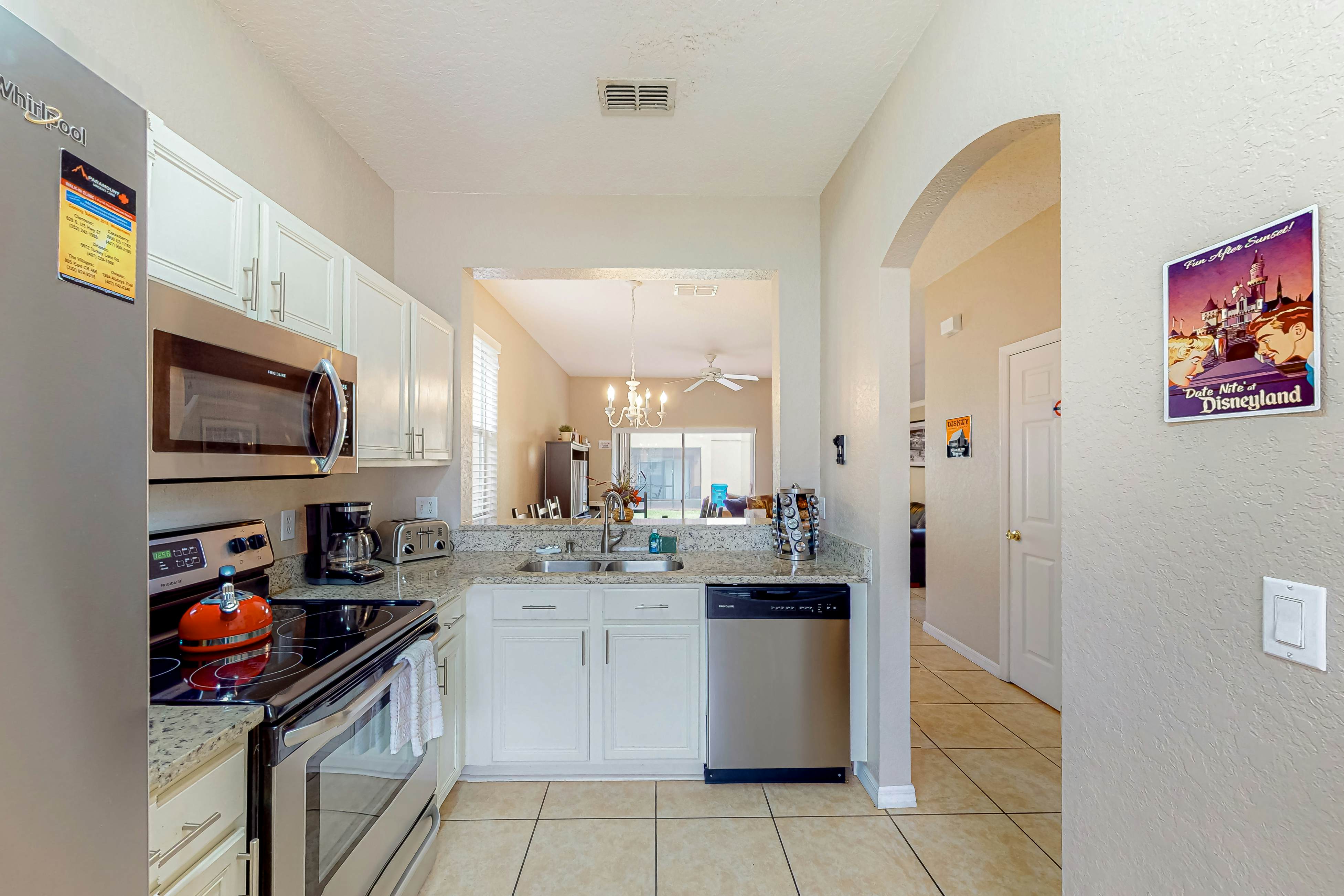 RGP106-207-4 - Sunny Oasis