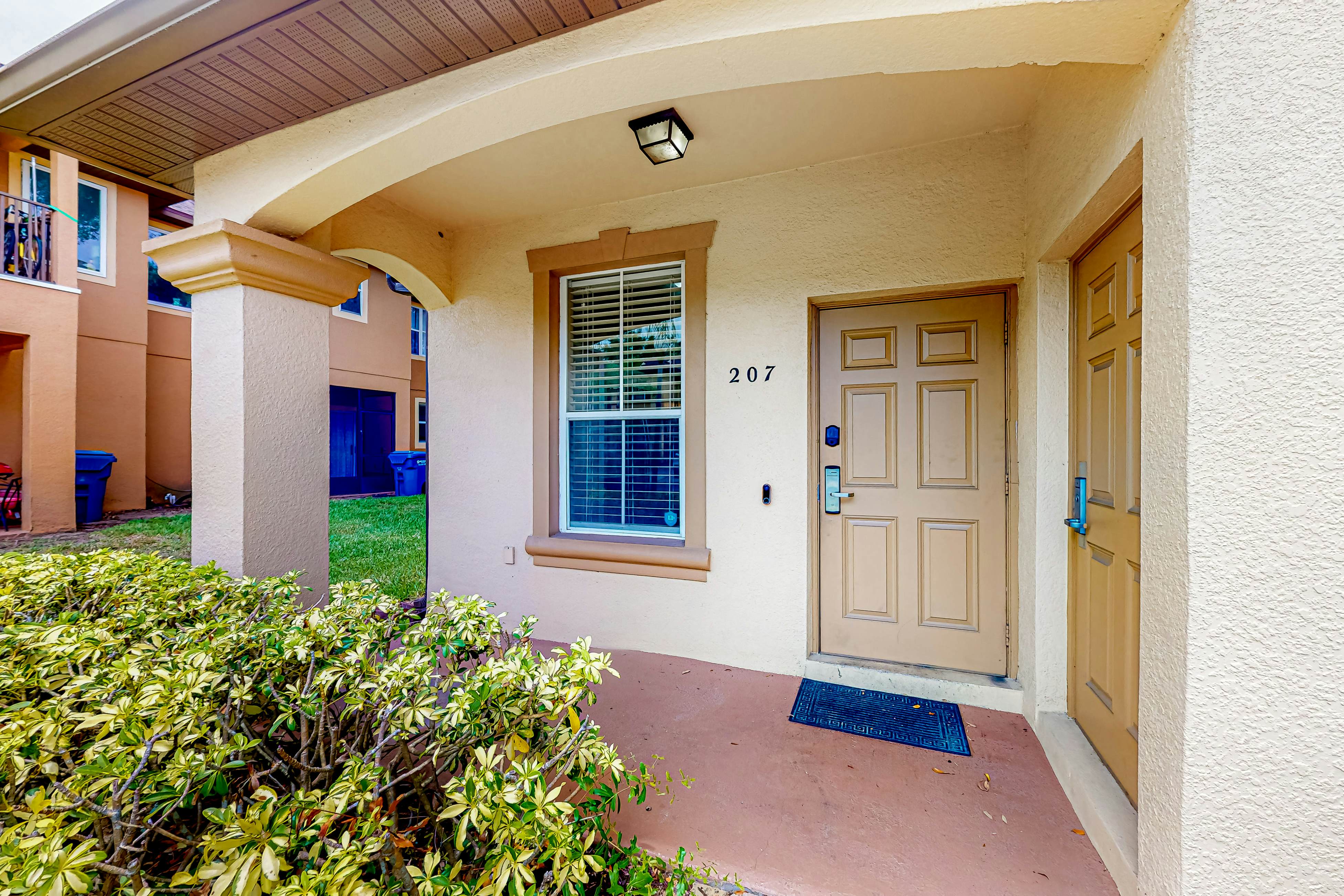 RGP106-207-4 - Sunny Oasis