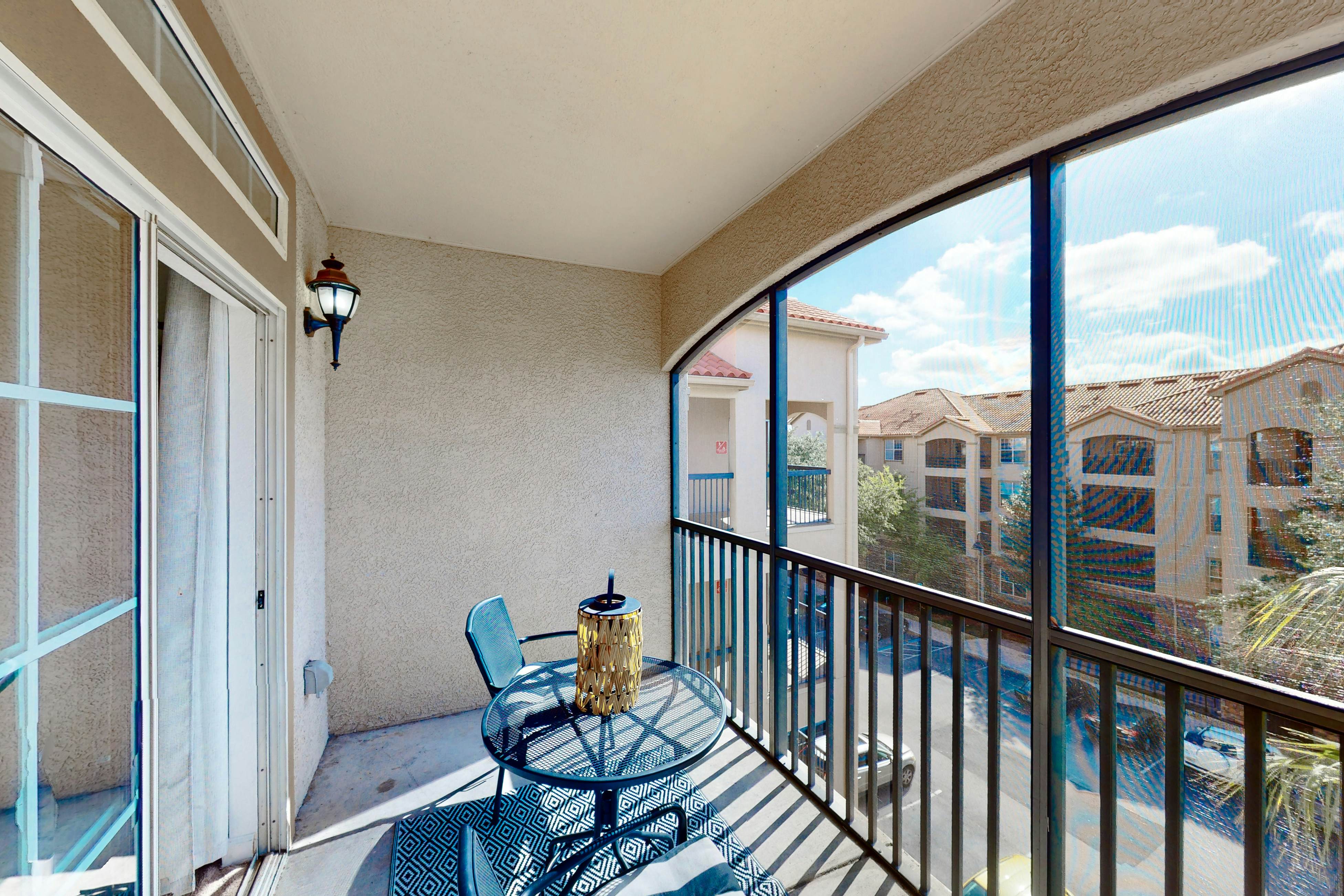 TUS106-8010-3401-3-Tuscan Oasis