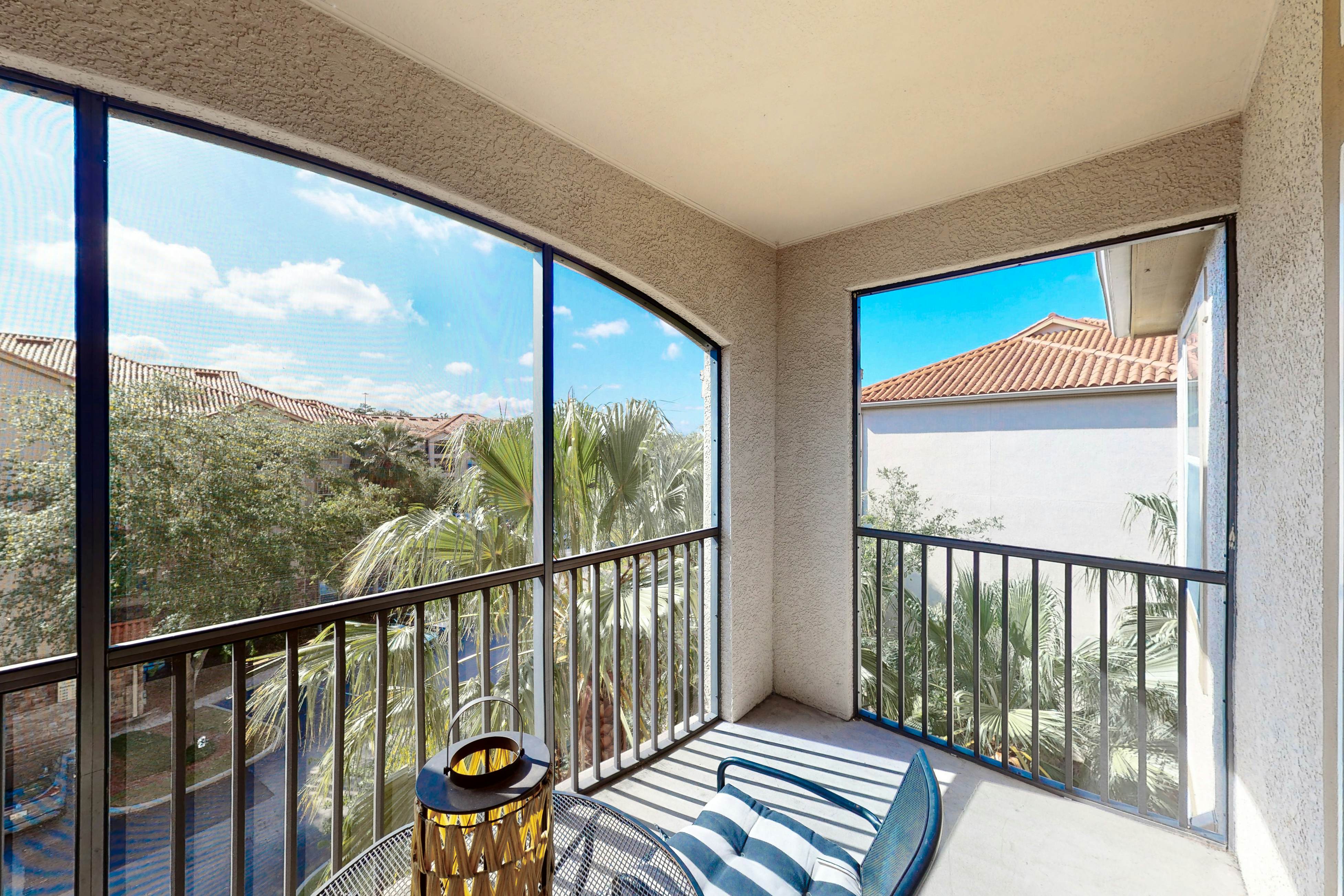 TUS106-8010-3401-3-Tuscan Oasis