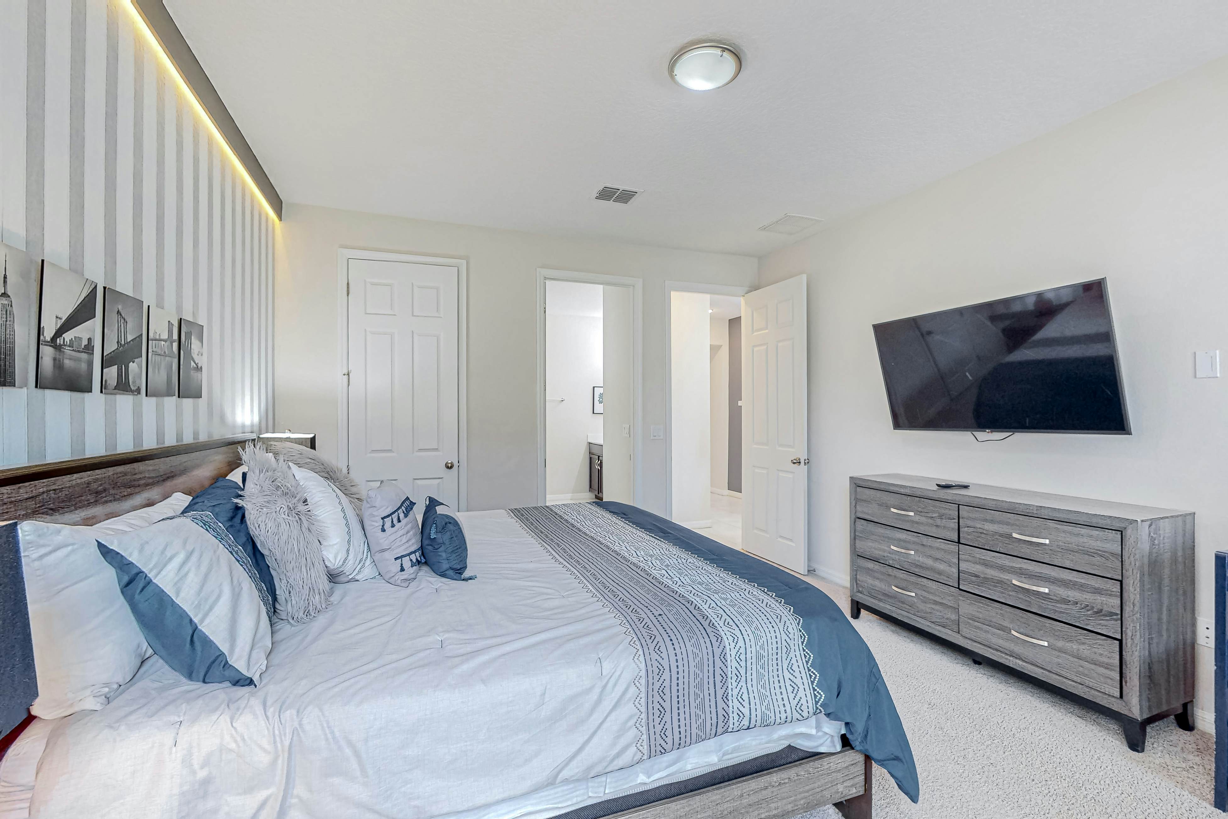 SLA113-1817-6-P - Solara Joy - Solara Resort